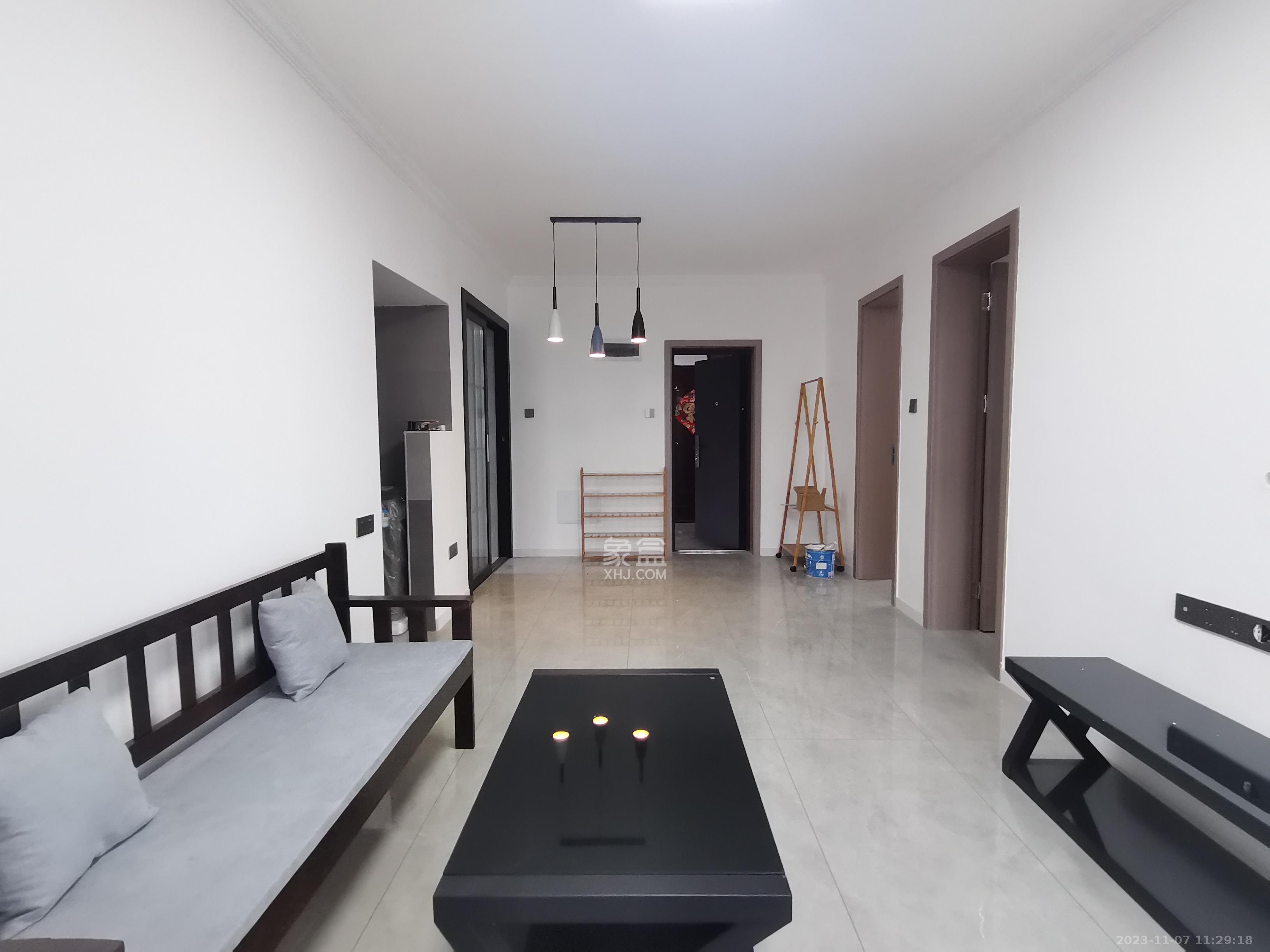 馬王堆鄉(xiāng)友誼村  3室2廳1衛(wèi)   2500.00元/月室內(nèi)圖