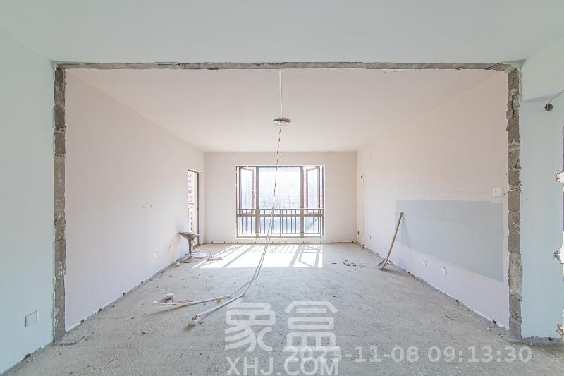 鑫远和城（一、二期）  5室2厅1卫   1800.00元/月室内图