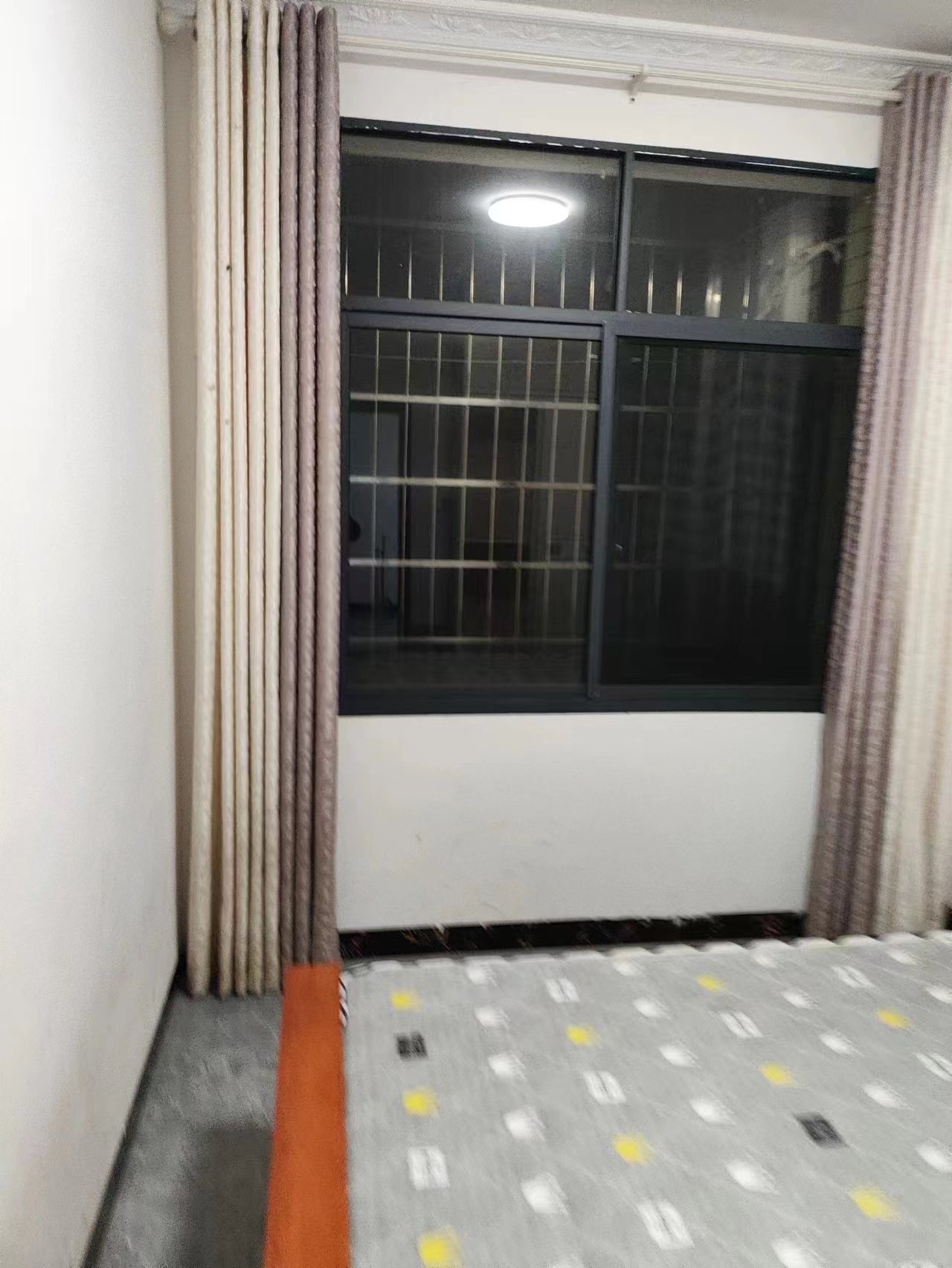 大屋社区  2室0厅0卫   700.00元/月室内图