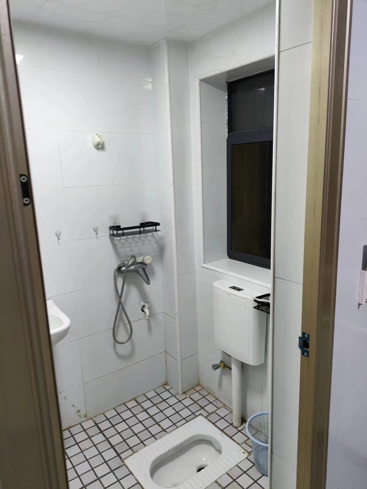 大屋社区  2室0厅0卫   700.00元/月室内图