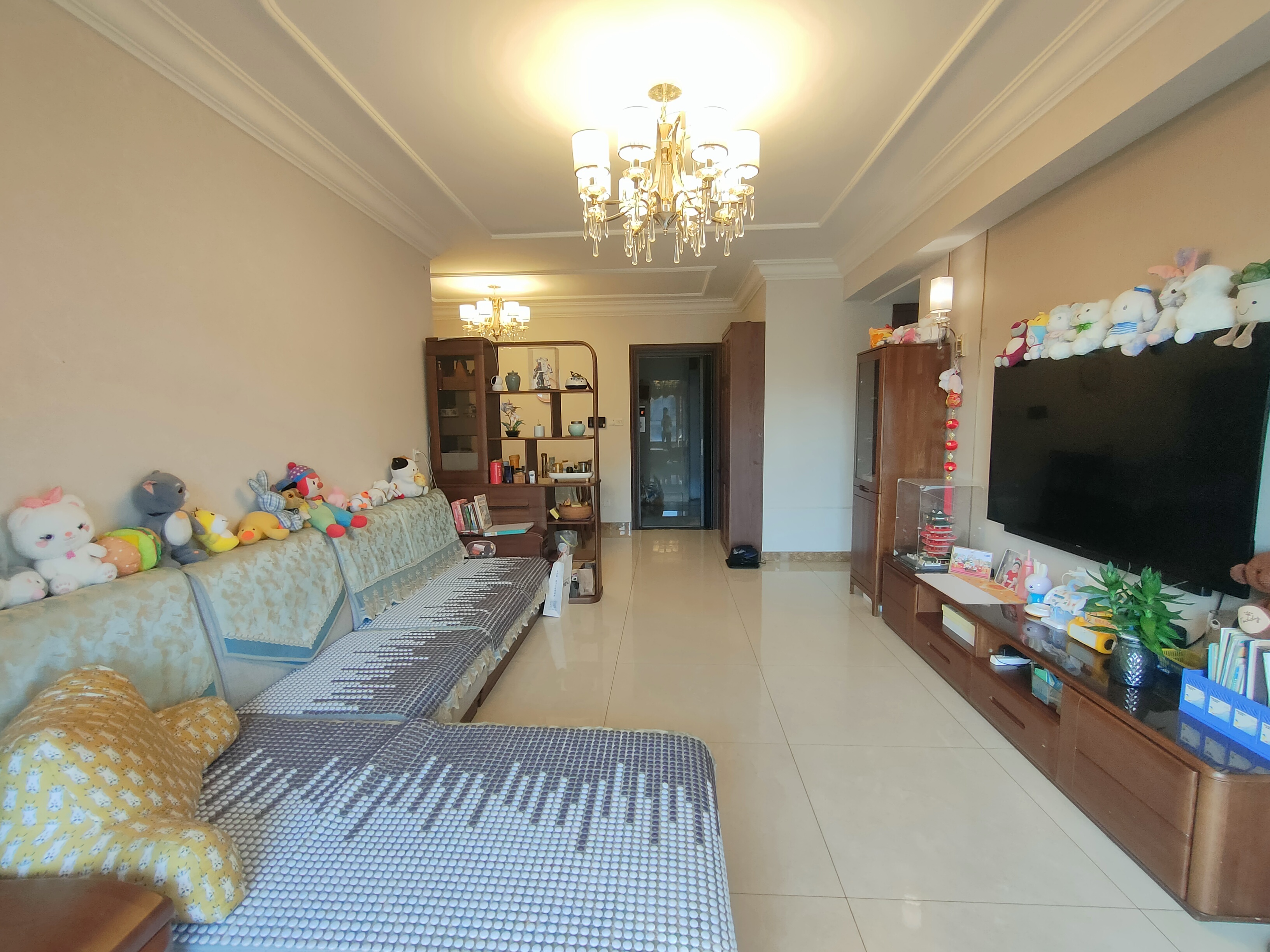 恒大华府 3室2厅1卫 71.8万 恒大华府 3室2厅1卫 71.8万室内图