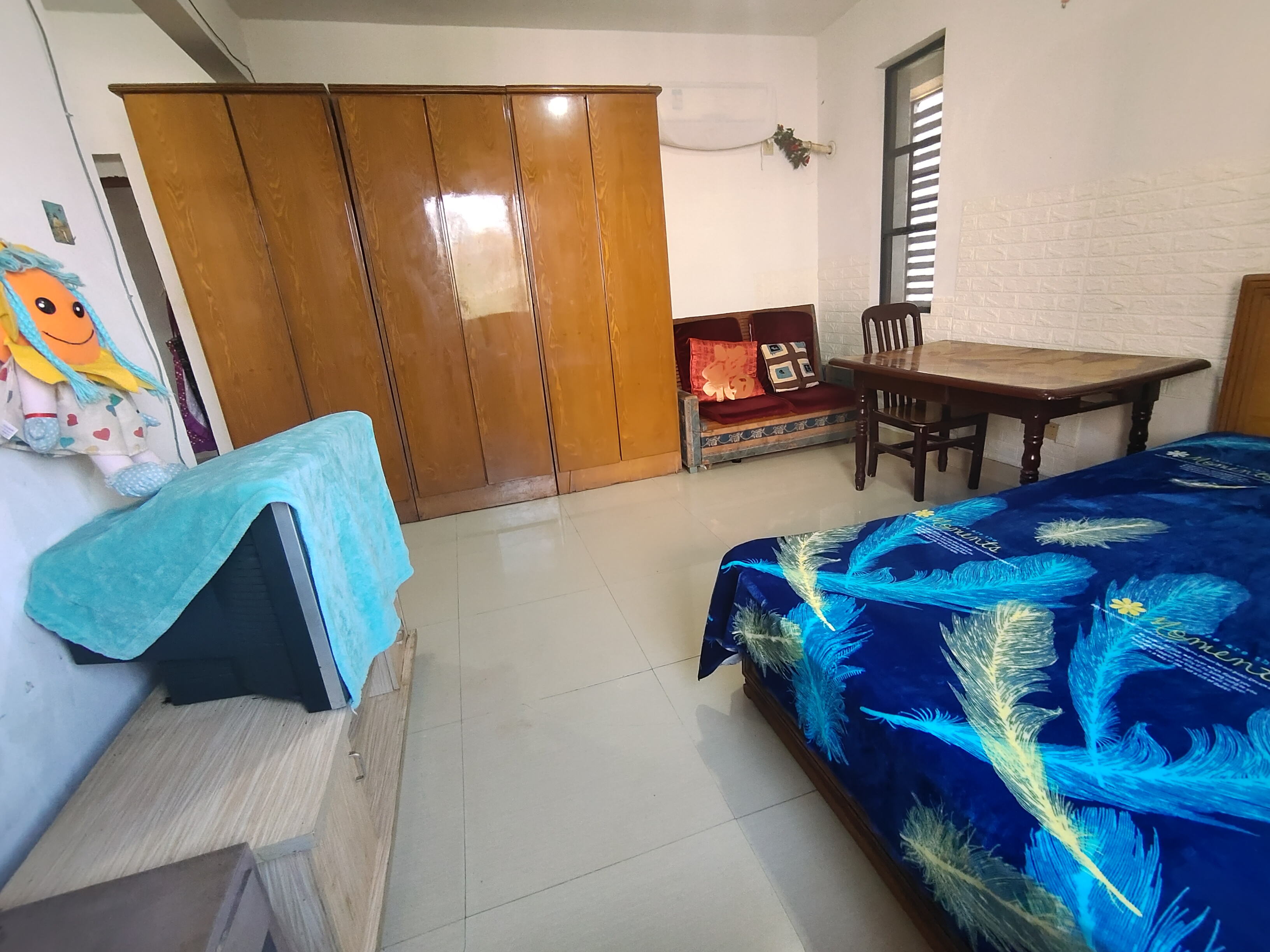 岭秀天下 1室1厅1卫 18.0万 岭秀天下 1室1厅1卫 18.0万室内图