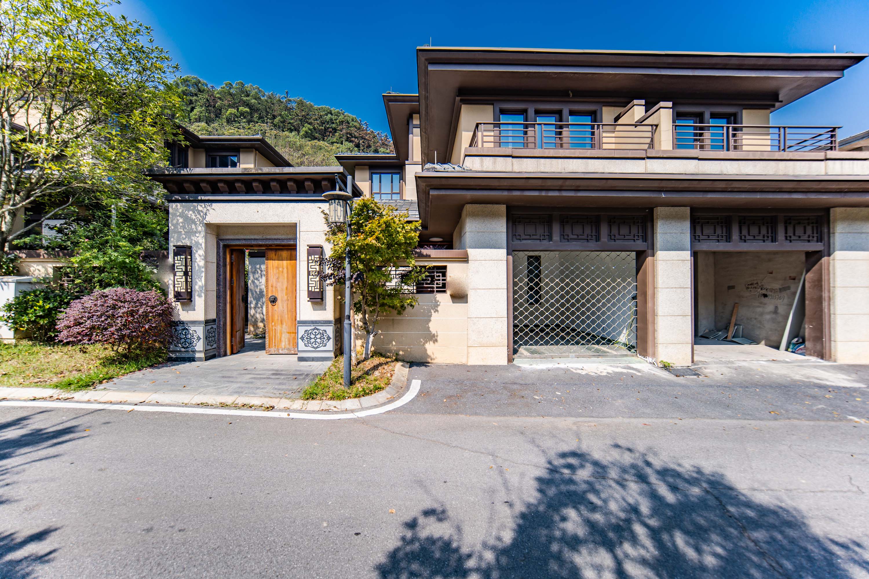 致地龙煕台  6室2厅6卫   1380.00万其他
