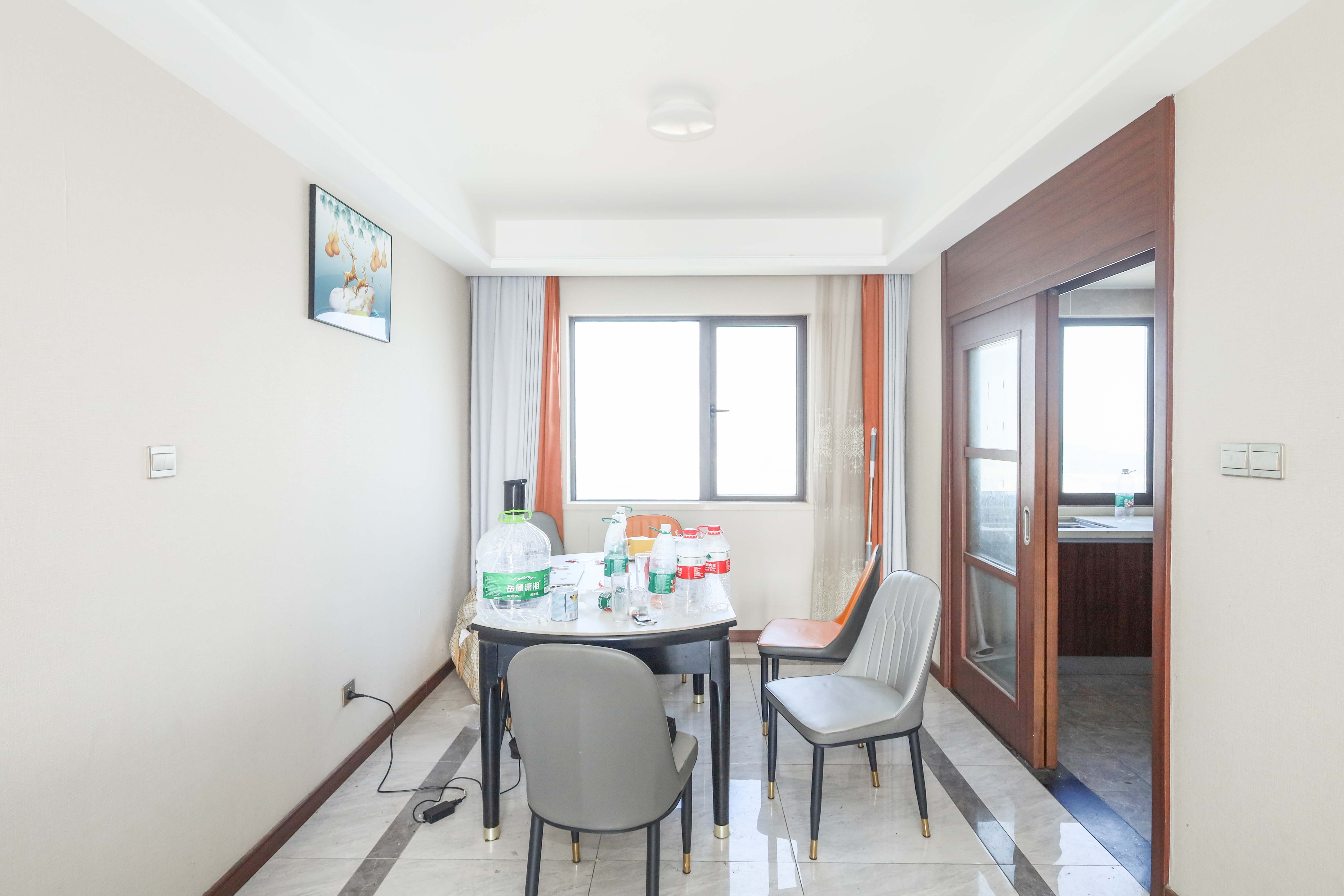 中梁云麓传奇  3室2厅2卫    124.0万其他