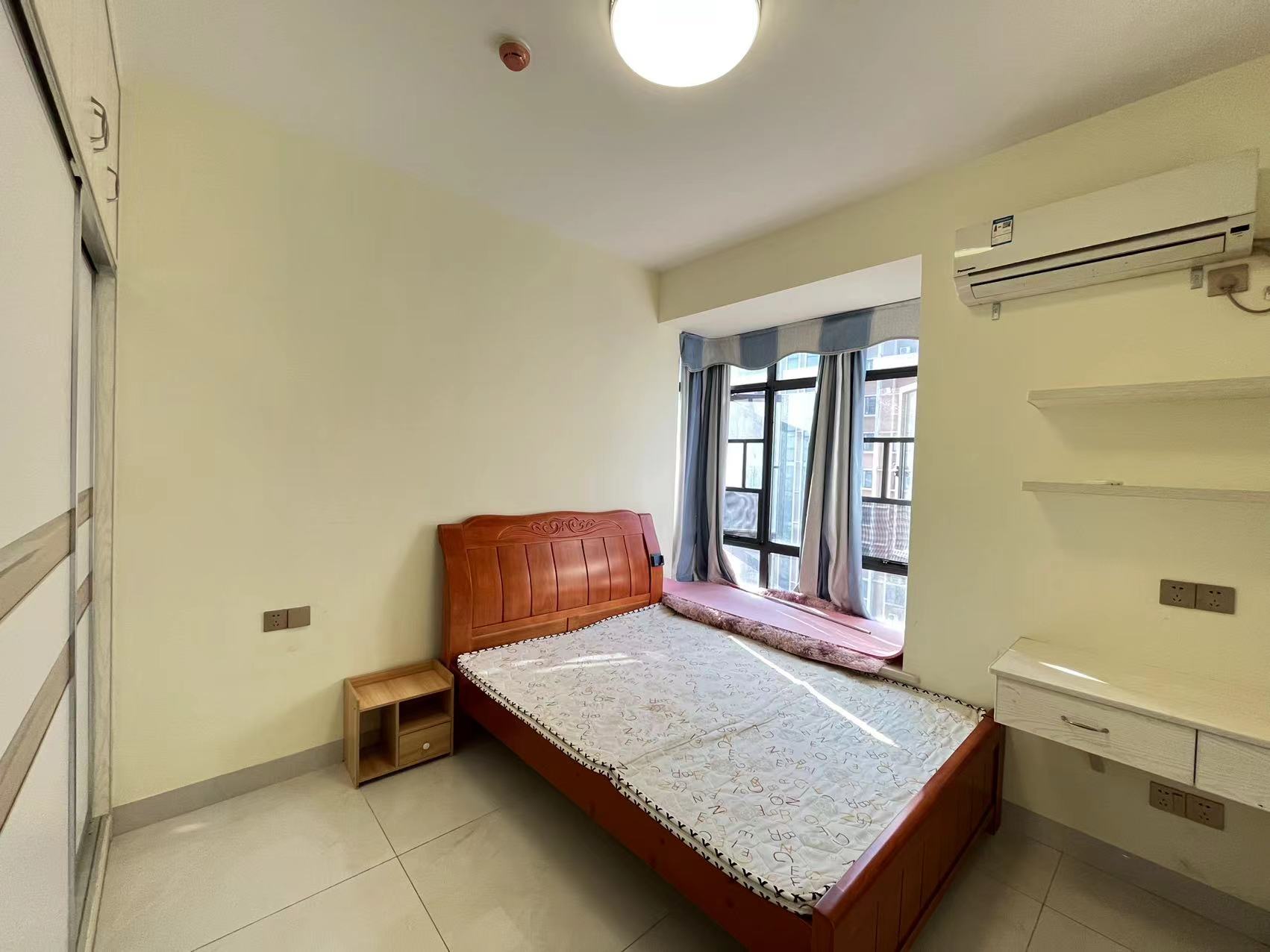 流金岁月-华晨国际 1室1厅1卫 41.0万 流金岁月-华晨国际 1室1厅1卫 41.0万室内图