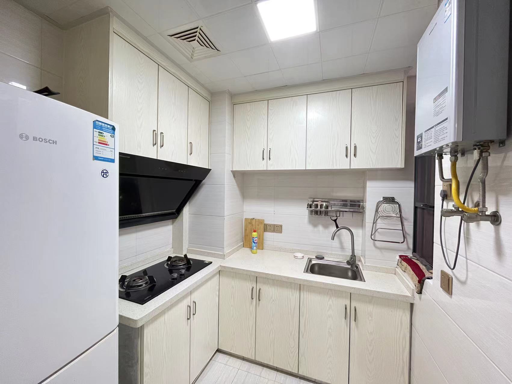 流金岁月-华晨国际 1室1厅1卫 41.0万 流金岁月-华晨国际 1室1厅1卫 41.0万室内图