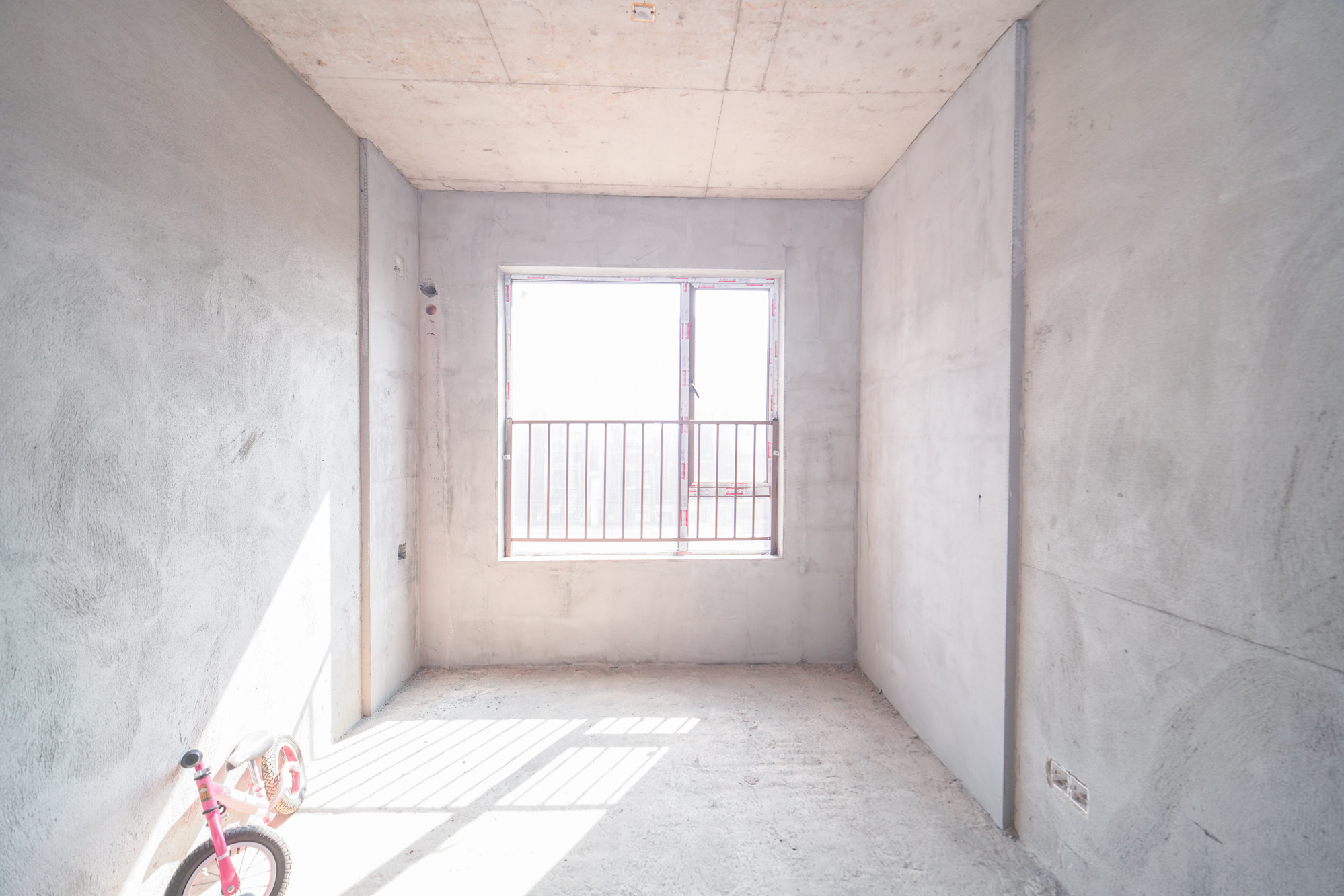 大汉汉园 4室2厅2卫 112.00万 大汉汉园 4室2厅2卫 112.00万卧室