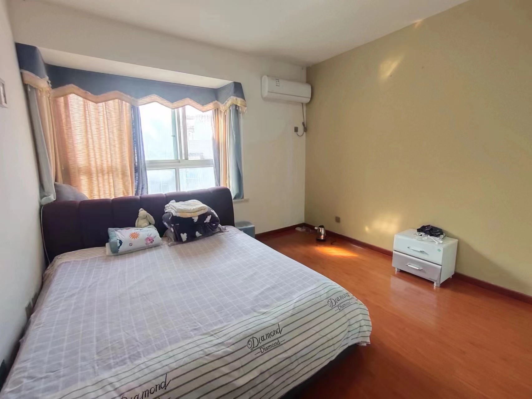 印象华都 3室2厅2卫 48.0万 印象华都 3室2厅2卫 48.0万室内图