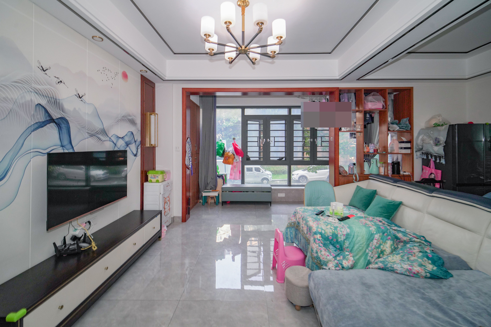 中粮鸿云 3室2厅2卫 76.0万 中粮鸿云 3室2厅2卫 76.0万客厅