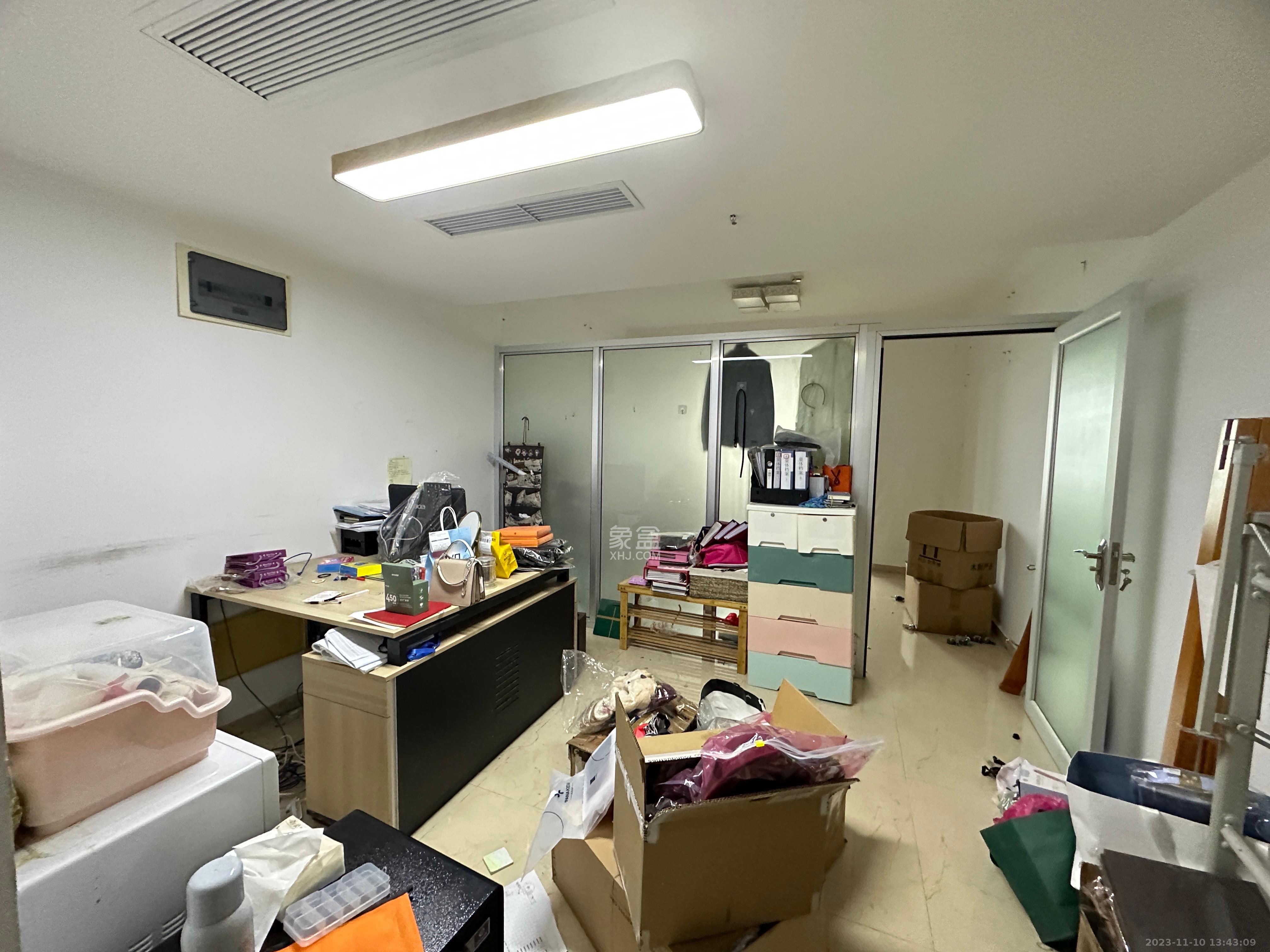 保利国际广场  1室1厅1卫   21000.00元/月室内图