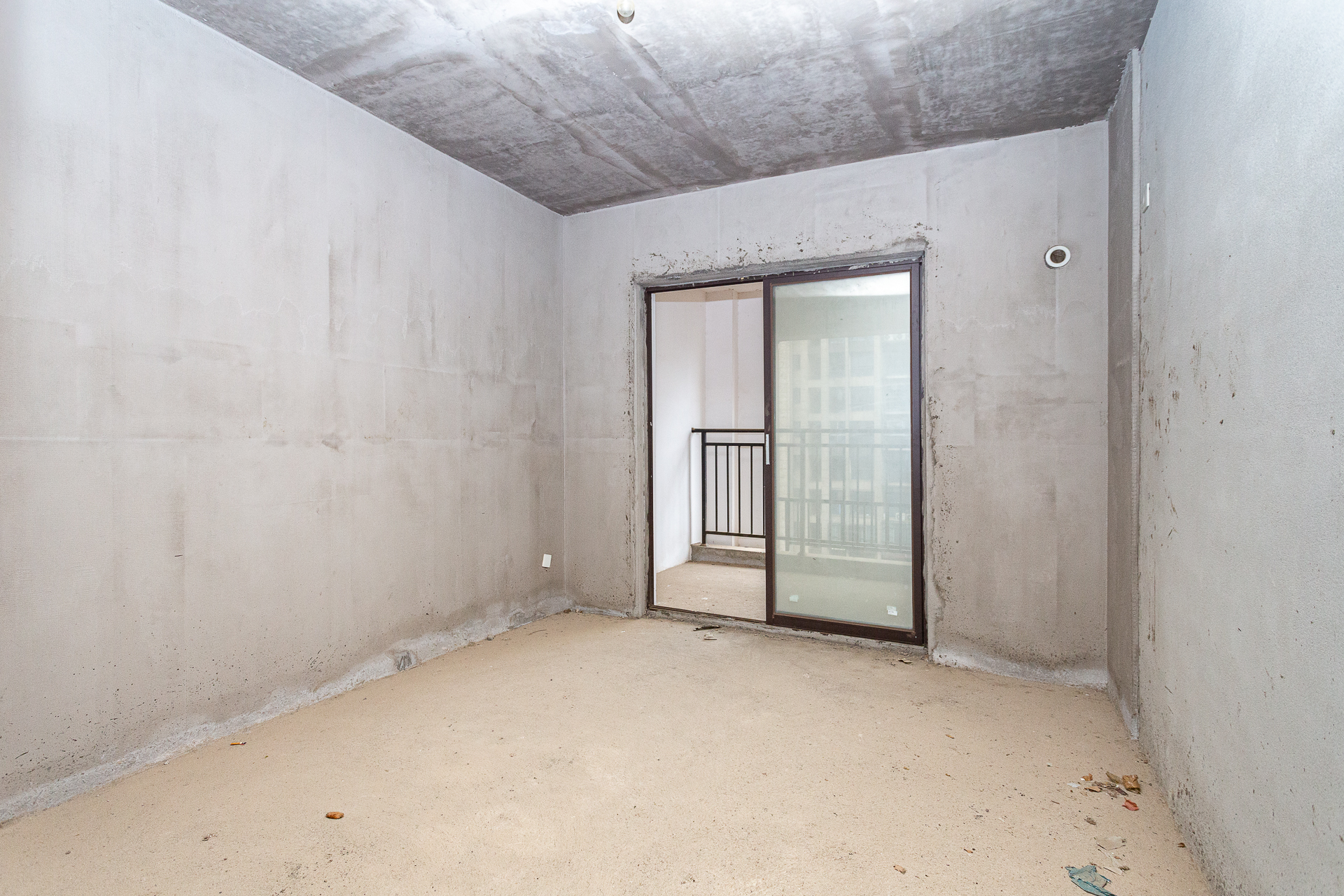 星月绿洲  3室2厅1卫    61.0万卧室