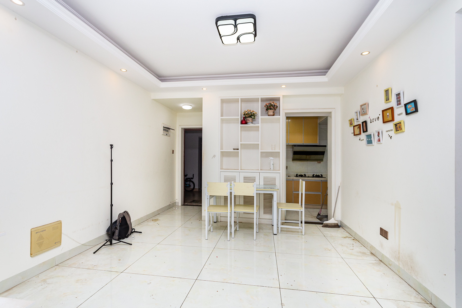 勤诚达新界  3室2厅1卫    94.0万 勤诚达新界  3室2厅1卫    94.0万其他