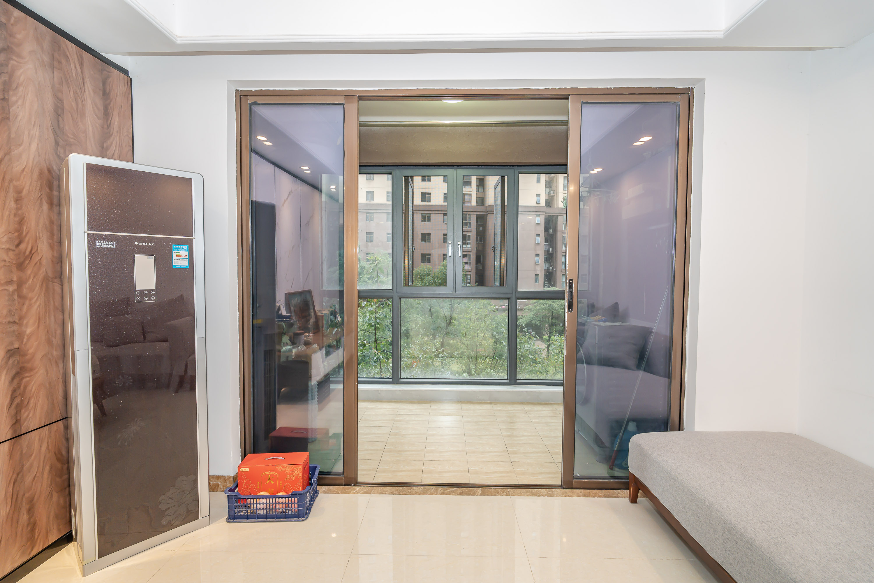 江山帝景哈佛  3室2厅2卫    123.1万阳台