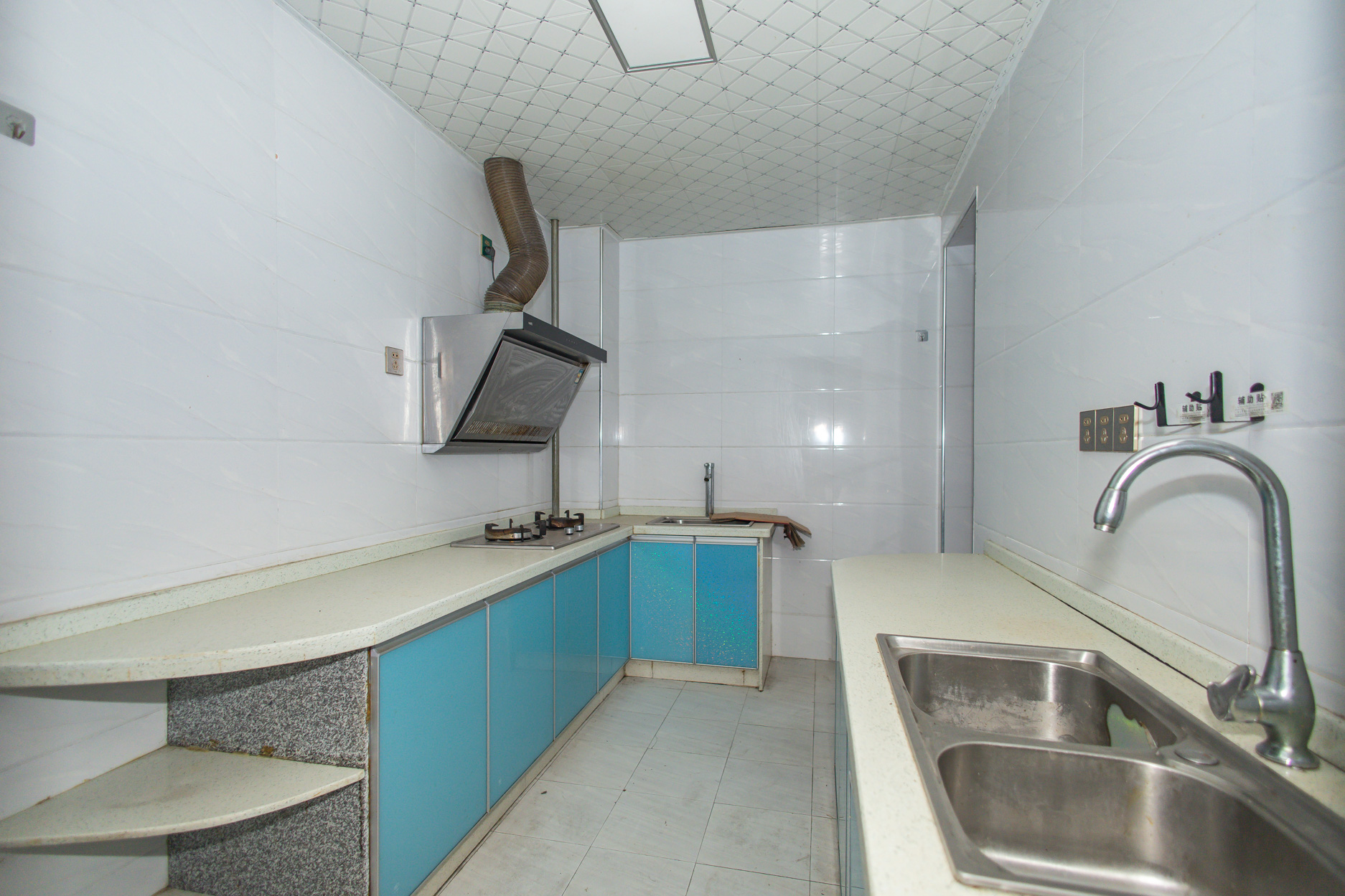 长永佳苑 2室2厅1卫 50.8万 长永佳苑 2室2厅1卫 50.8万厨房