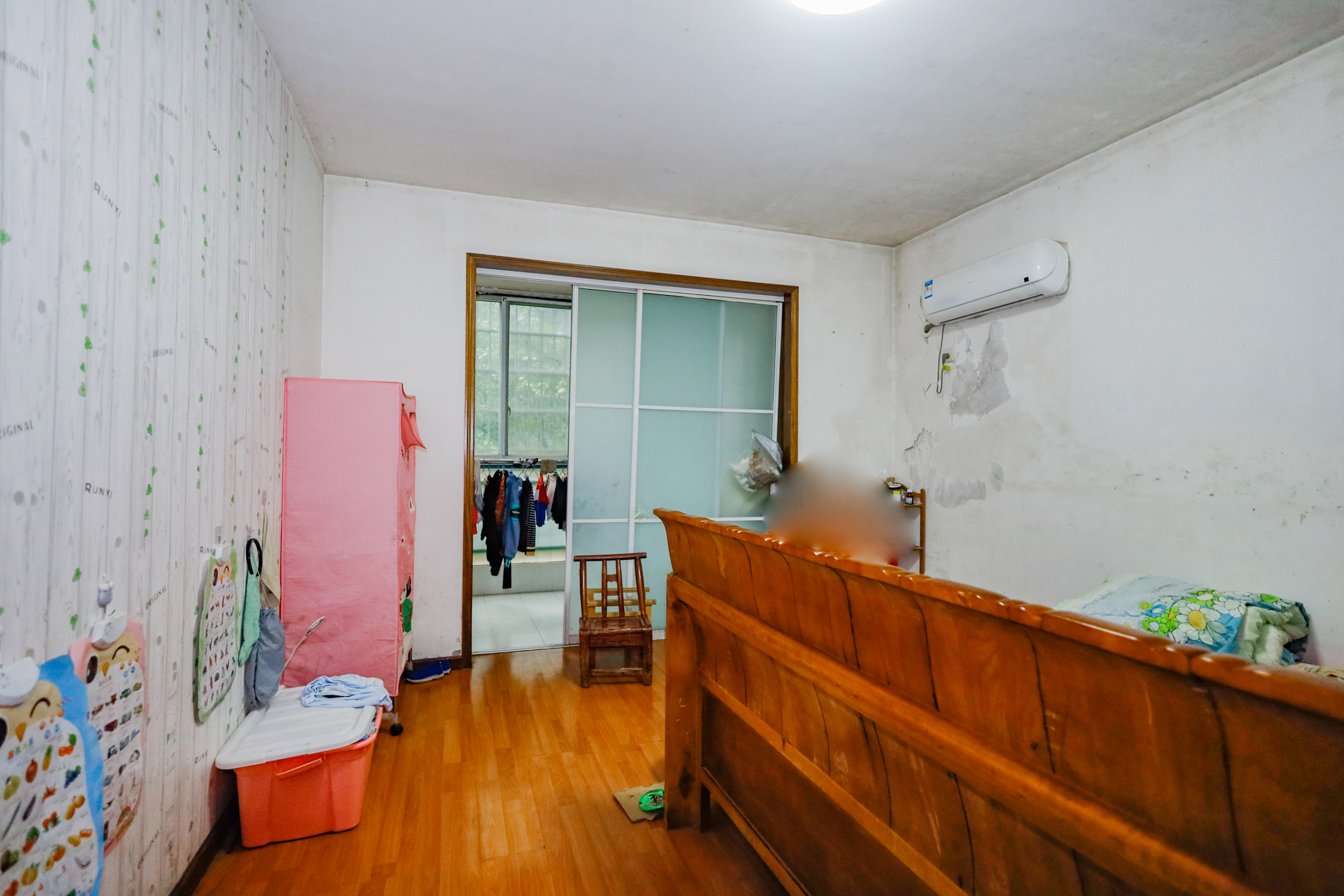 中建桂苑  2室2厅1卫   74.00万卧室