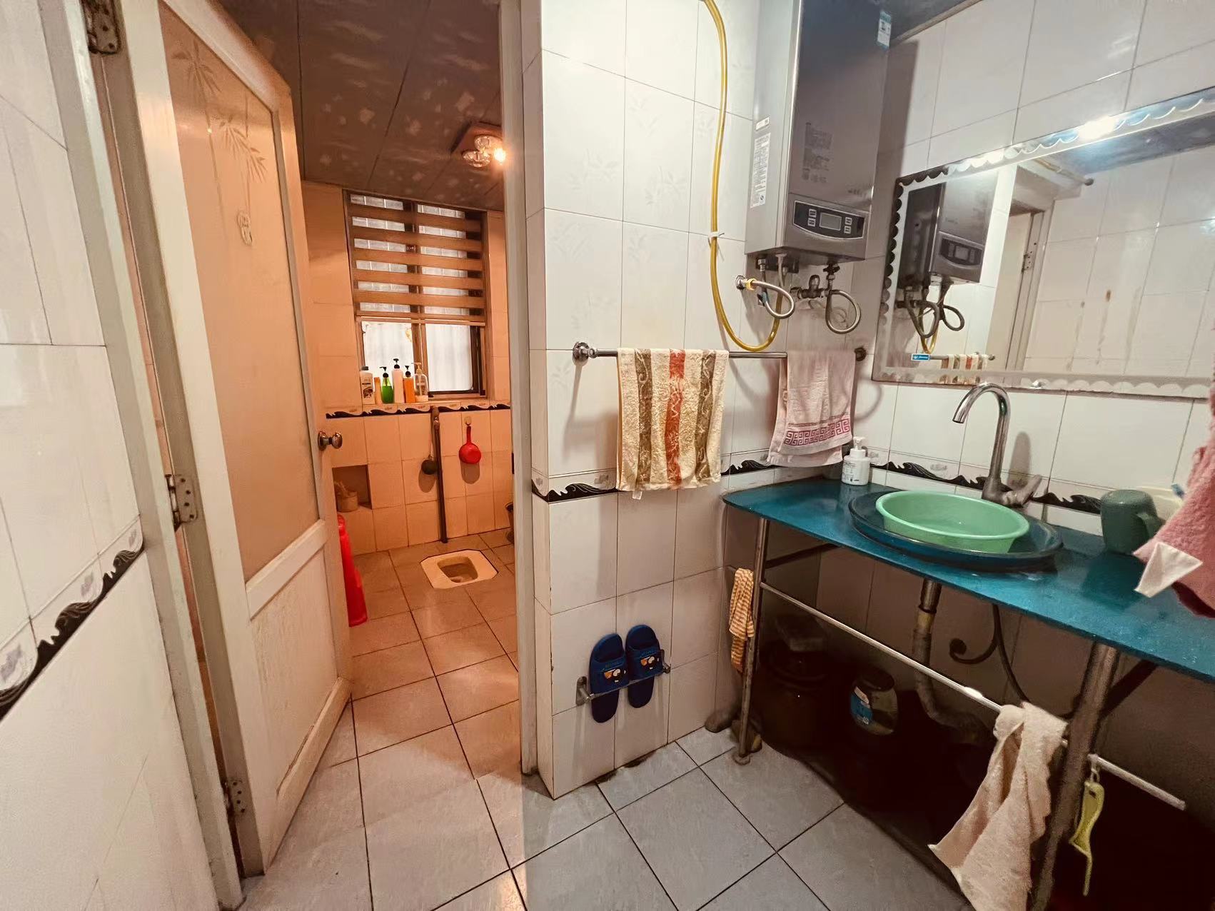 佳诚数码  3室2厅2卫    54.6万 佳诚数码  3室2厅2卫    54.6万室内图