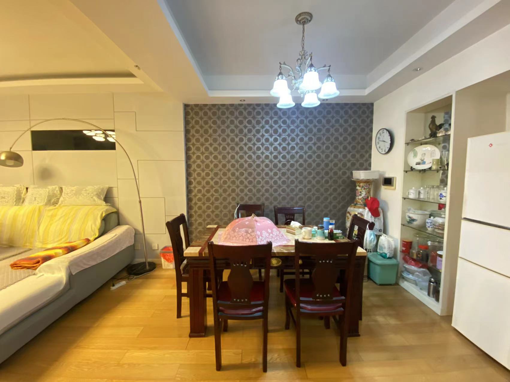 经世皇城 3室2厅2卫 65.8万 经世皇城 3室2厅2卫 65.8万室内图