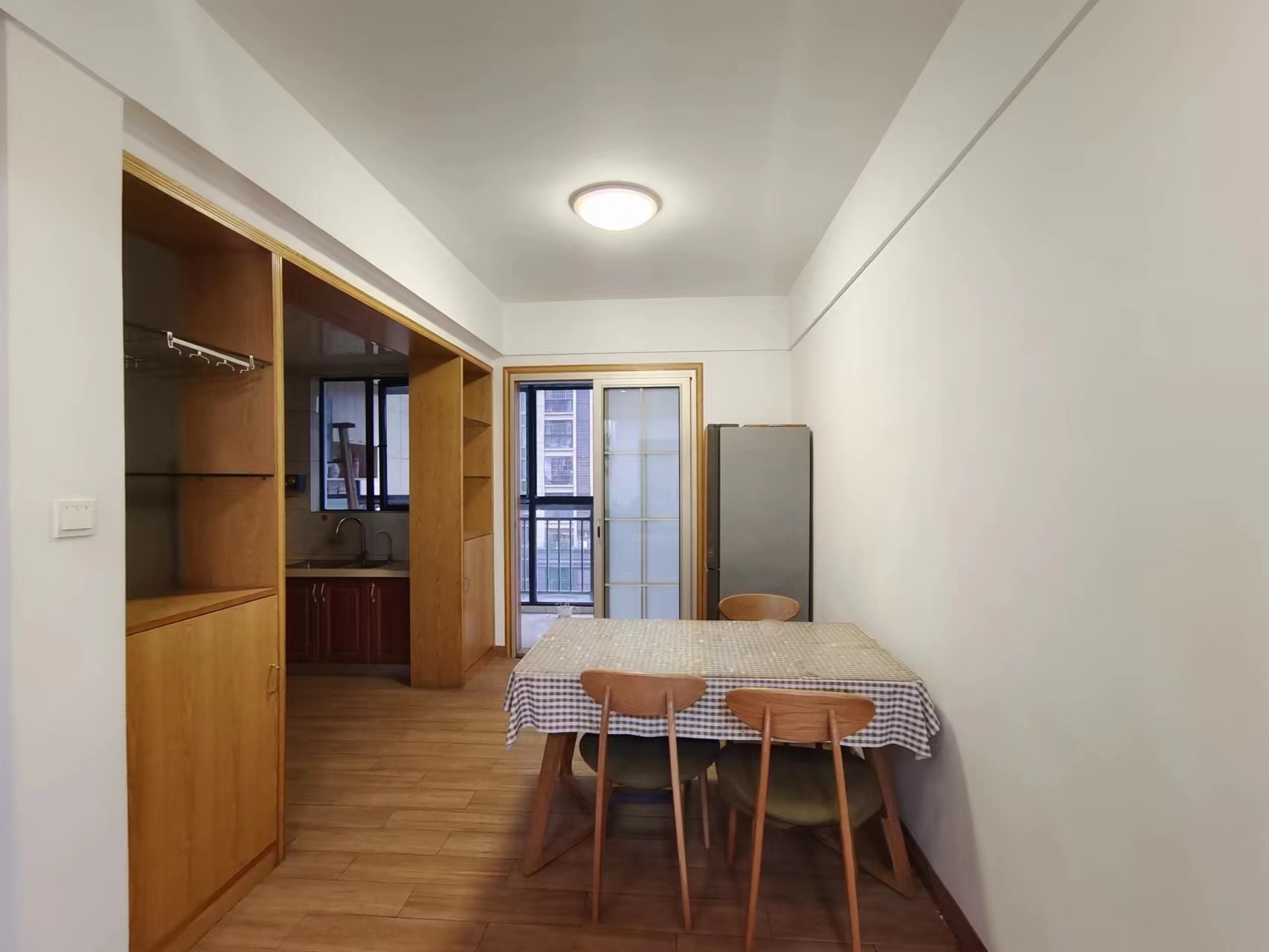 慧谷阳光  3室2厅1卫    68.0万 慧谷阳光  3室2厅1卫    68.0万室内图