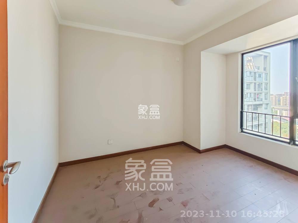 万科金域华府三四期  3室2厅2卫   3000.00元/月室内图