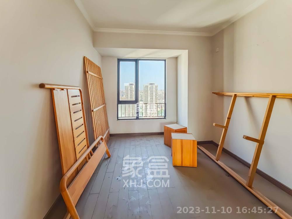 万科金域华府三四期  3室2厅2卫   3000.00元/月室内图
