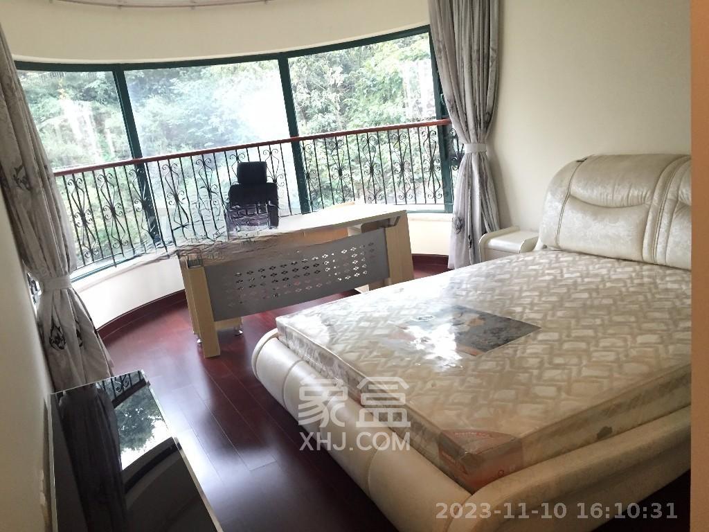 恒大城  4室2廳1衛(wèi)   3300.00元/月室內(nèi)圖