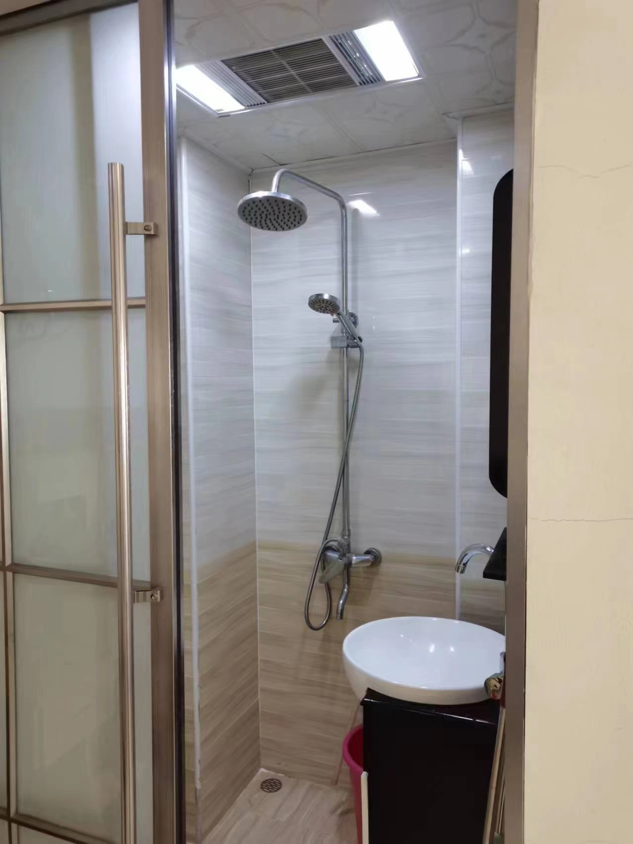 中建岳阳中心  1室1厅1卫   1300.00元/月室内图