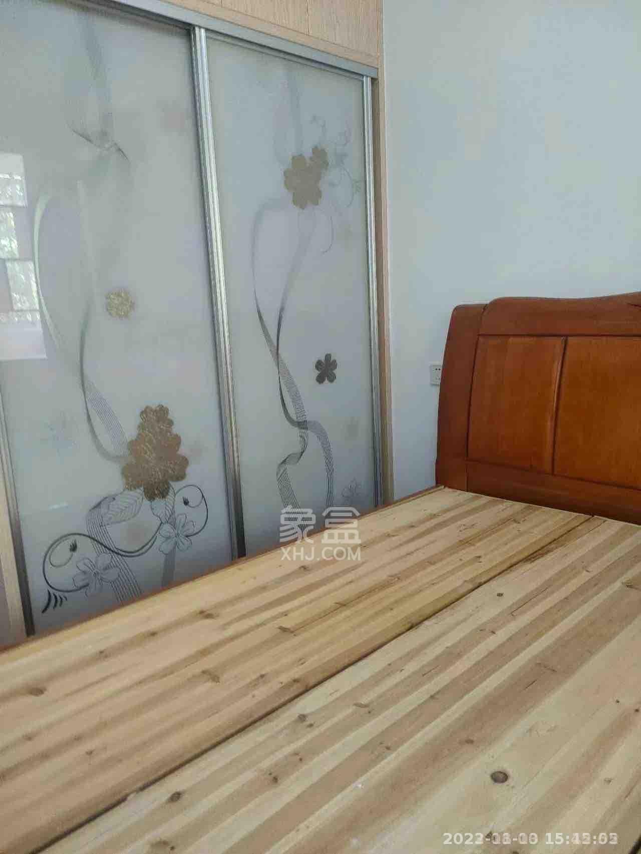莲花小区  2室2厅1卫   1300.00元/月室内图