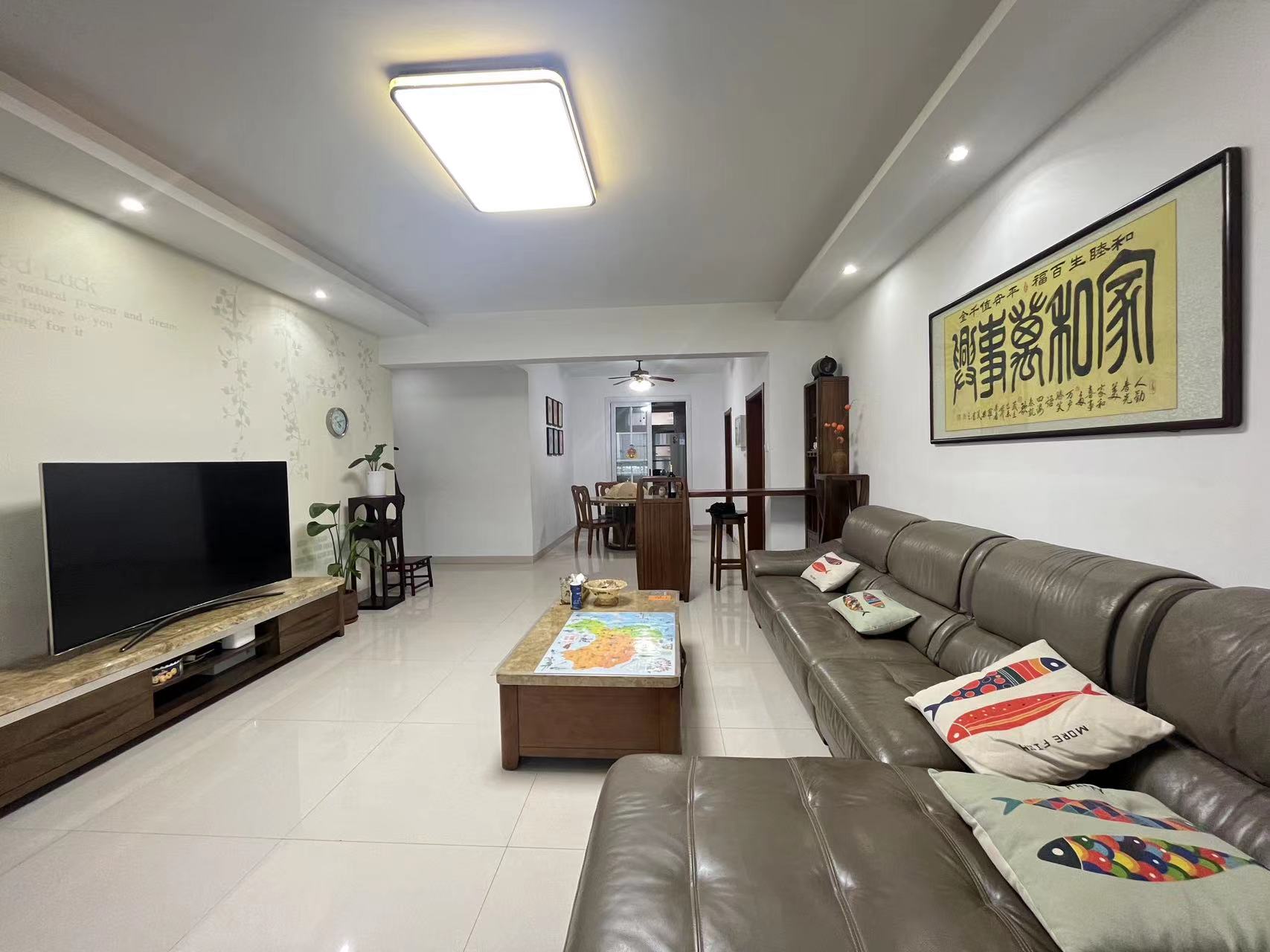 岳州帝苑  3室2厅2卫   3500.00元/月室内图1