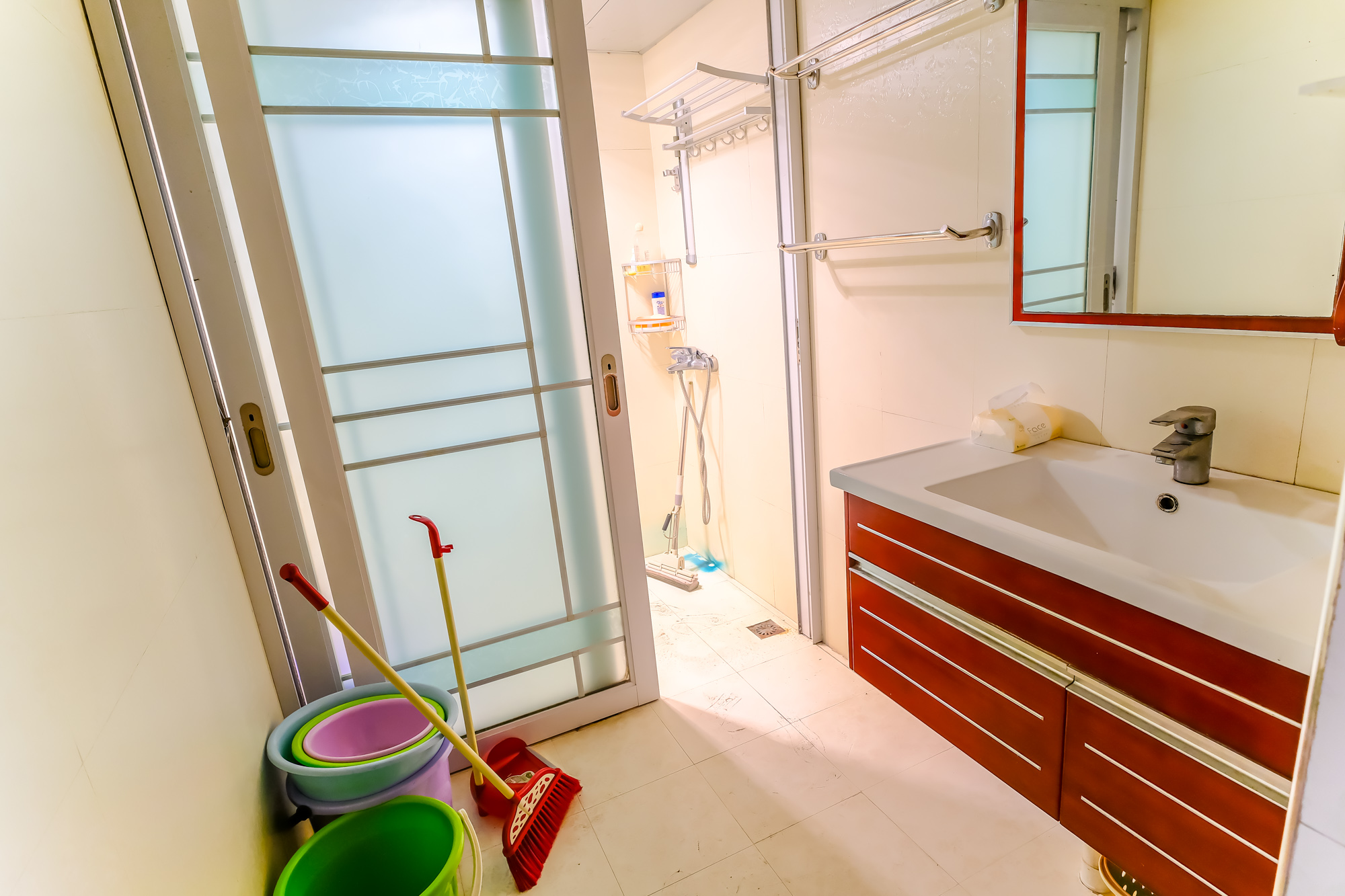 蟠龙欣苑 3室2厅2卫 68.8万 蟠龙欣苑 3室2厅2卫 68.8万卫生间