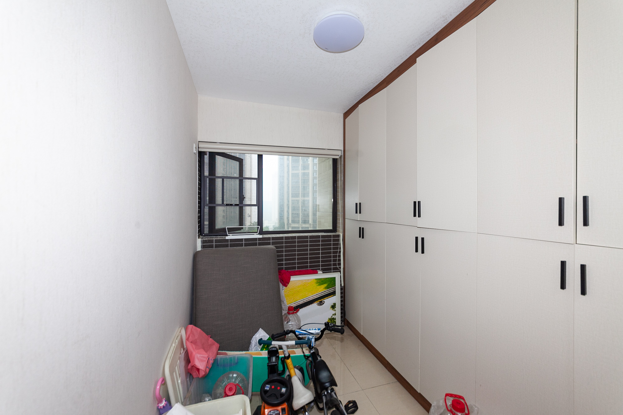 时代倾城二期  3室2厅2卫   111.80万卧室