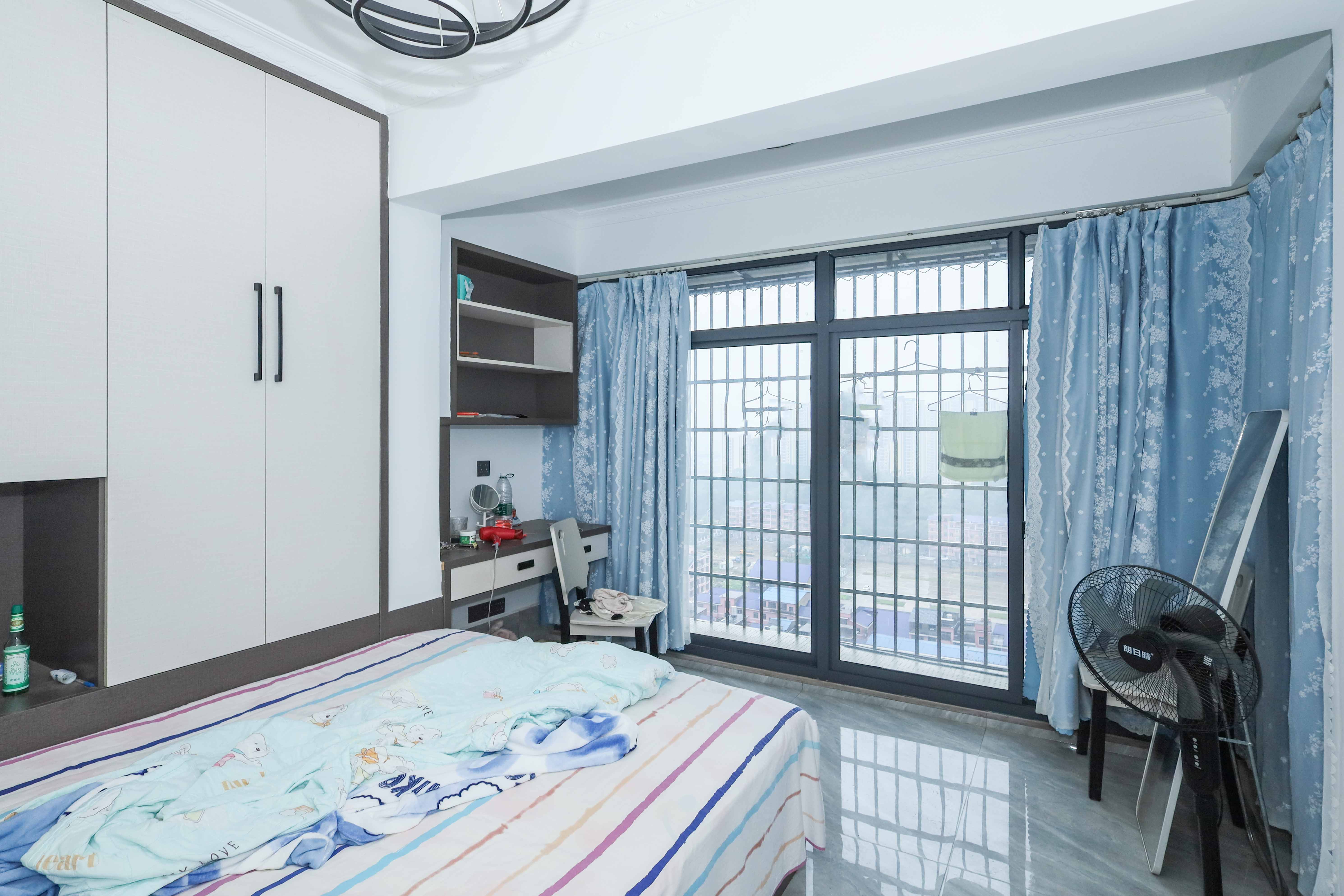 楓林雅苑（雷鋒機(jī)電市場(chǎng)二期）  2室2廳1衛(wèi)    70.0萬(wàn)臥室
