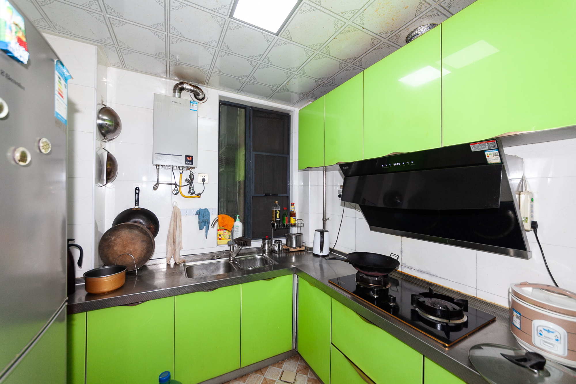 盛腾学林西岸  2室2厅1卫    58.2万 盛腾学林西岸  2室2厅1卫    58.2万厨房