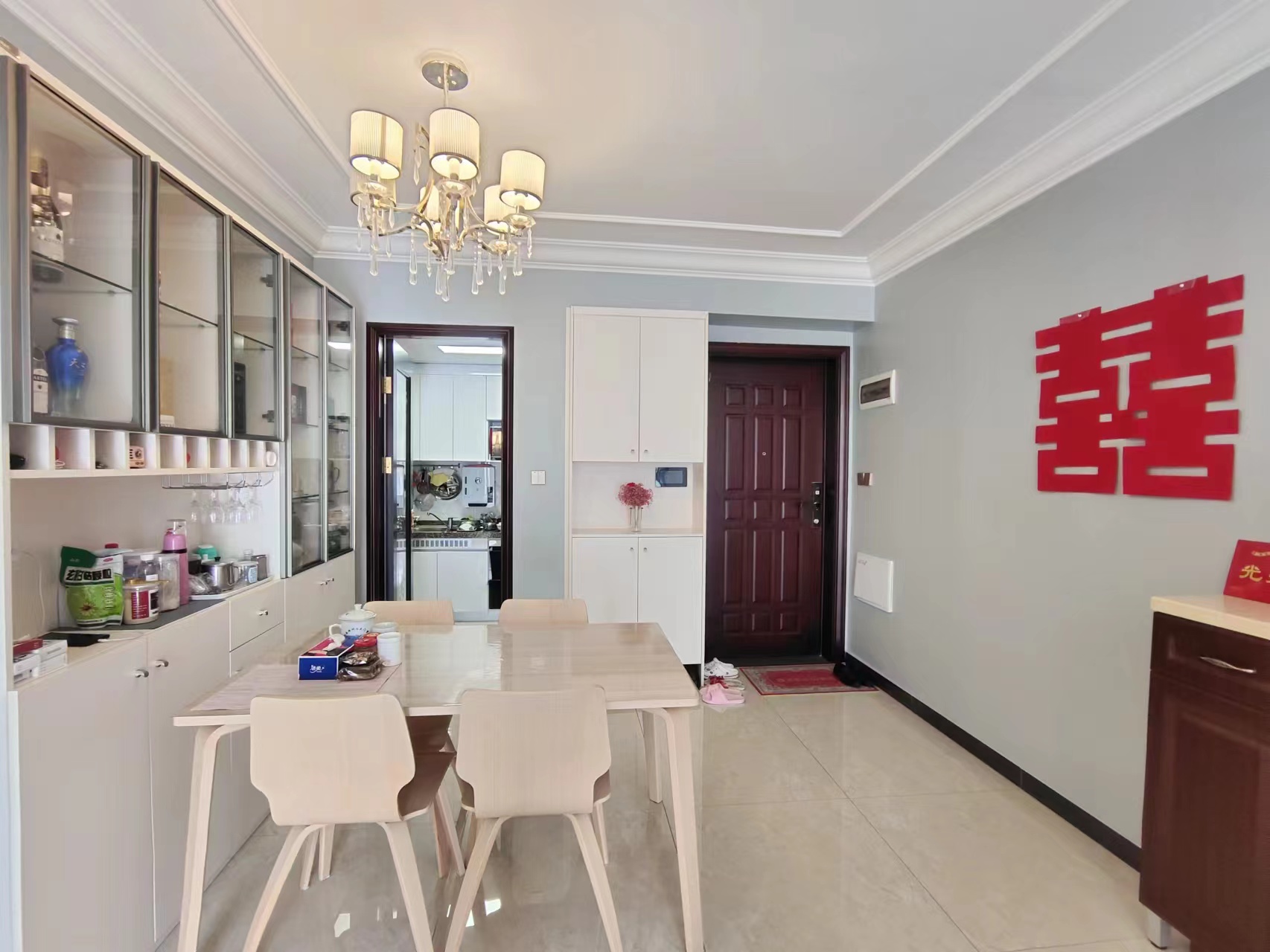 恒大华府 3室2厅2卫 92.8万 恒大华府 3室2厅2卫 92.8万室内图