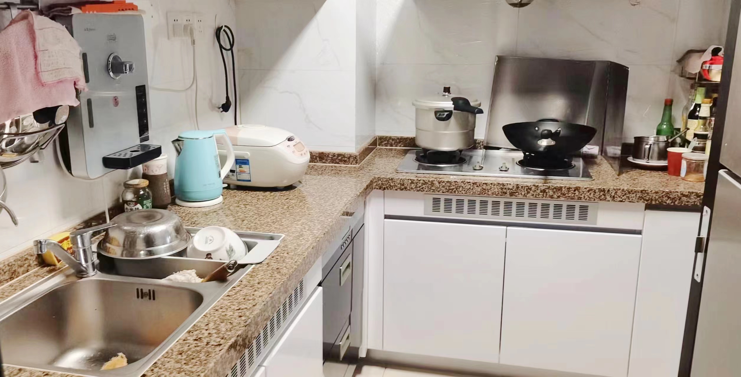 恒大华府 3室2厅2卫 92.8万 恒大华府 3室2厅2卫 92.8万室内图