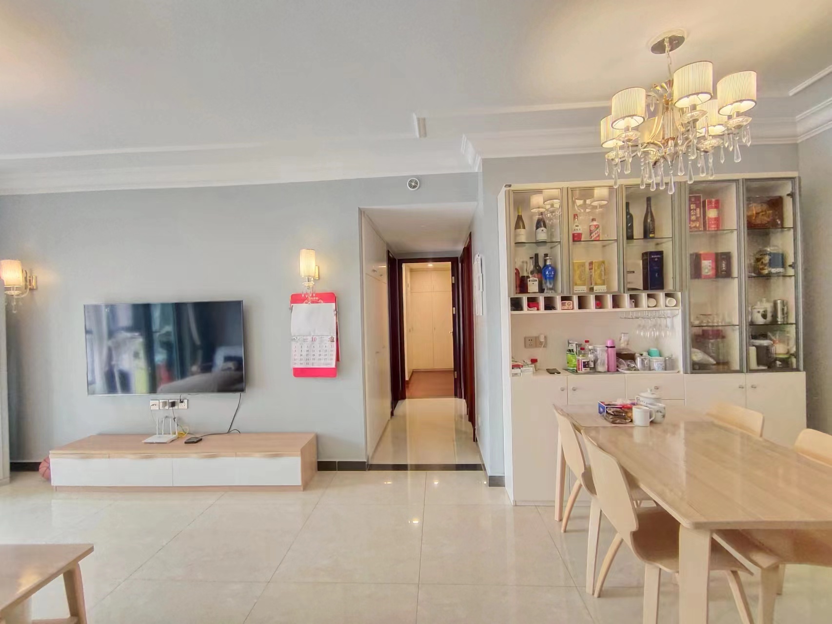 恒大华府 3室2厅2卫 92.8万 恒大华府 3室2厅2卫 92.8万室内图