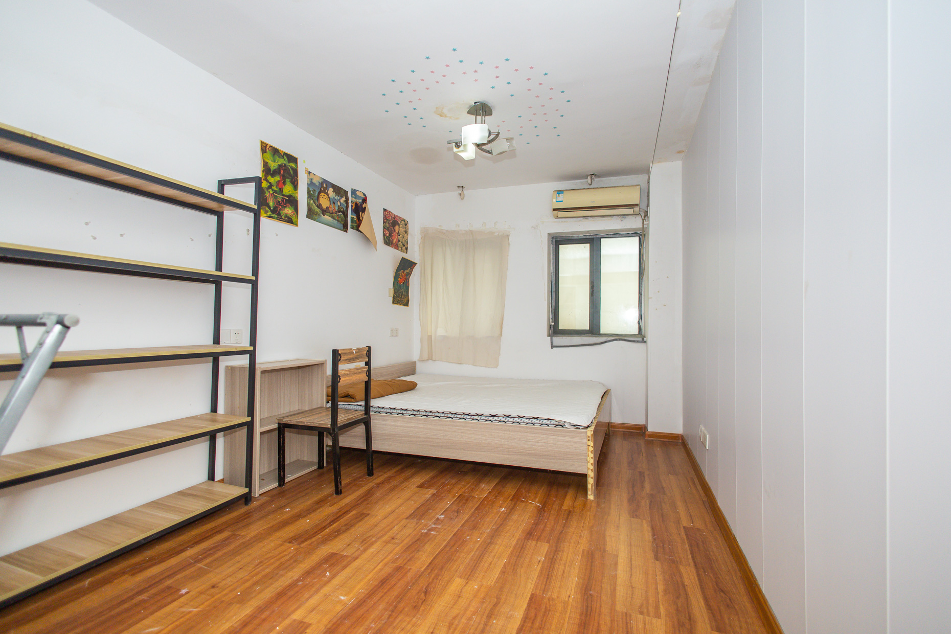 爱都（IDO）  1室1厅1卫    31.8万卧室