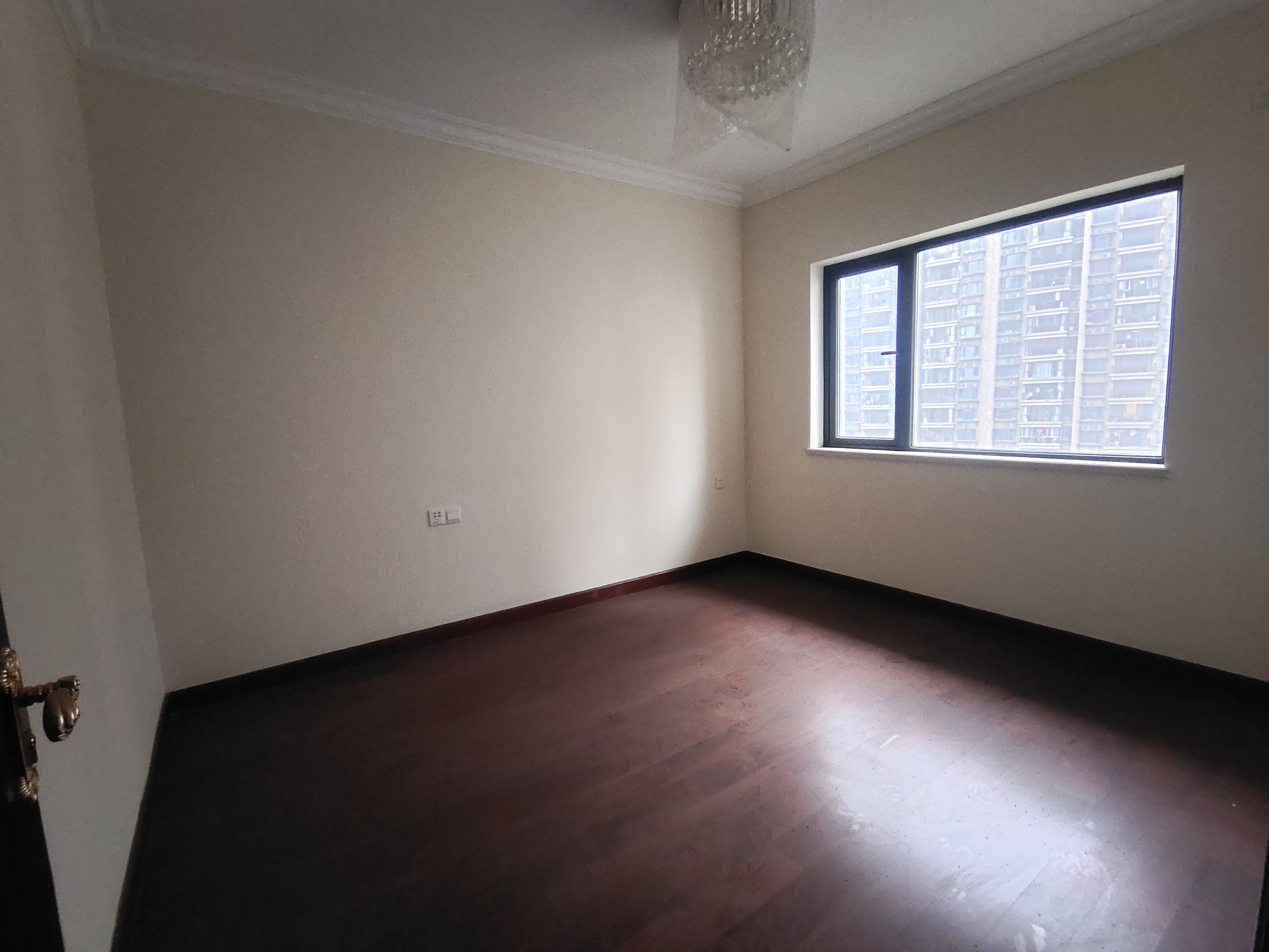 恒大华府 3室2厅2卫 89.8万 恒大华府 3室2厅2卫 89.8万室内图