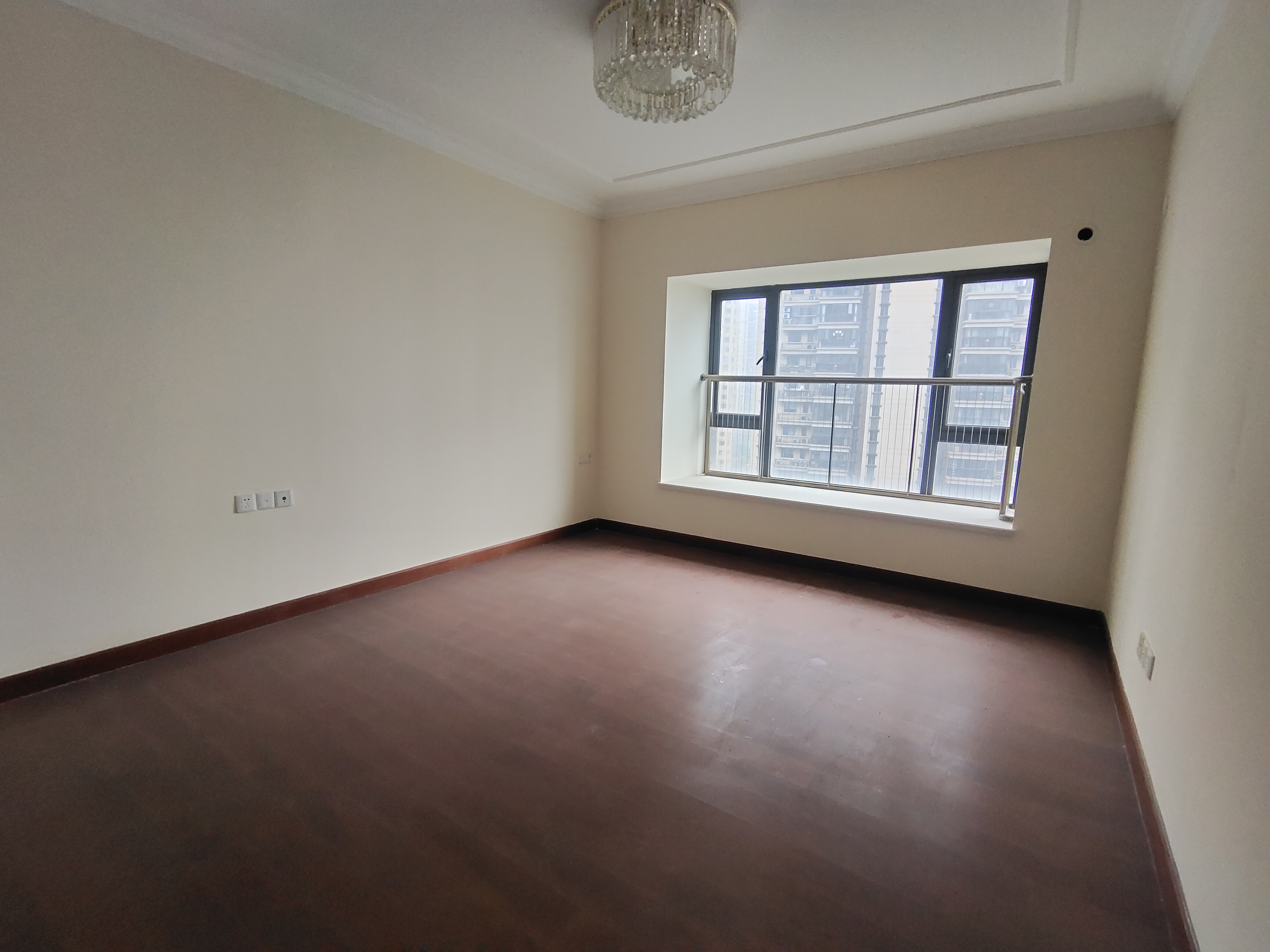 恒大华府 3室2厅2卫 89.8万 恒大华府 3室2厅2卫 89.8万室内图