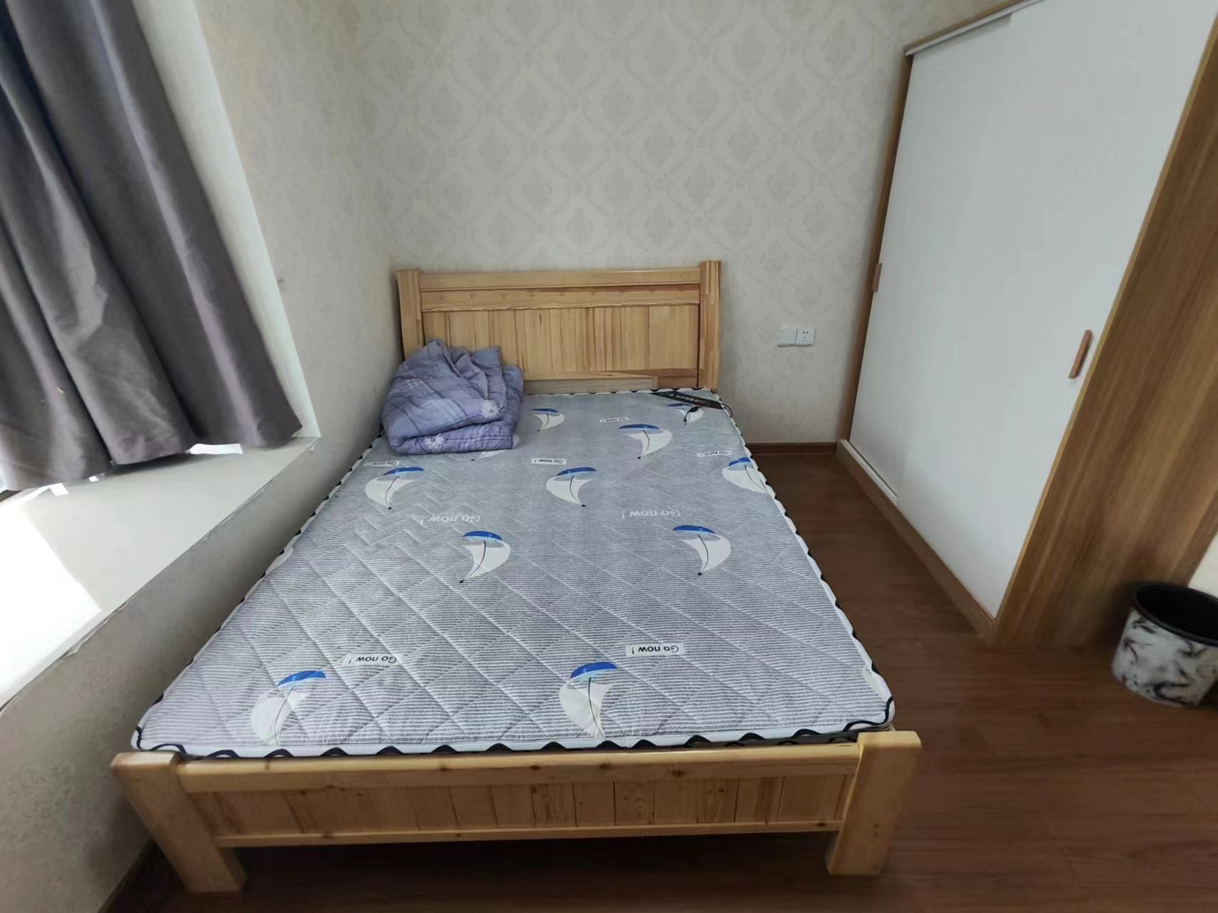 华圣巴陵尚品  3室1厅1卫   2300.00元/月室内图