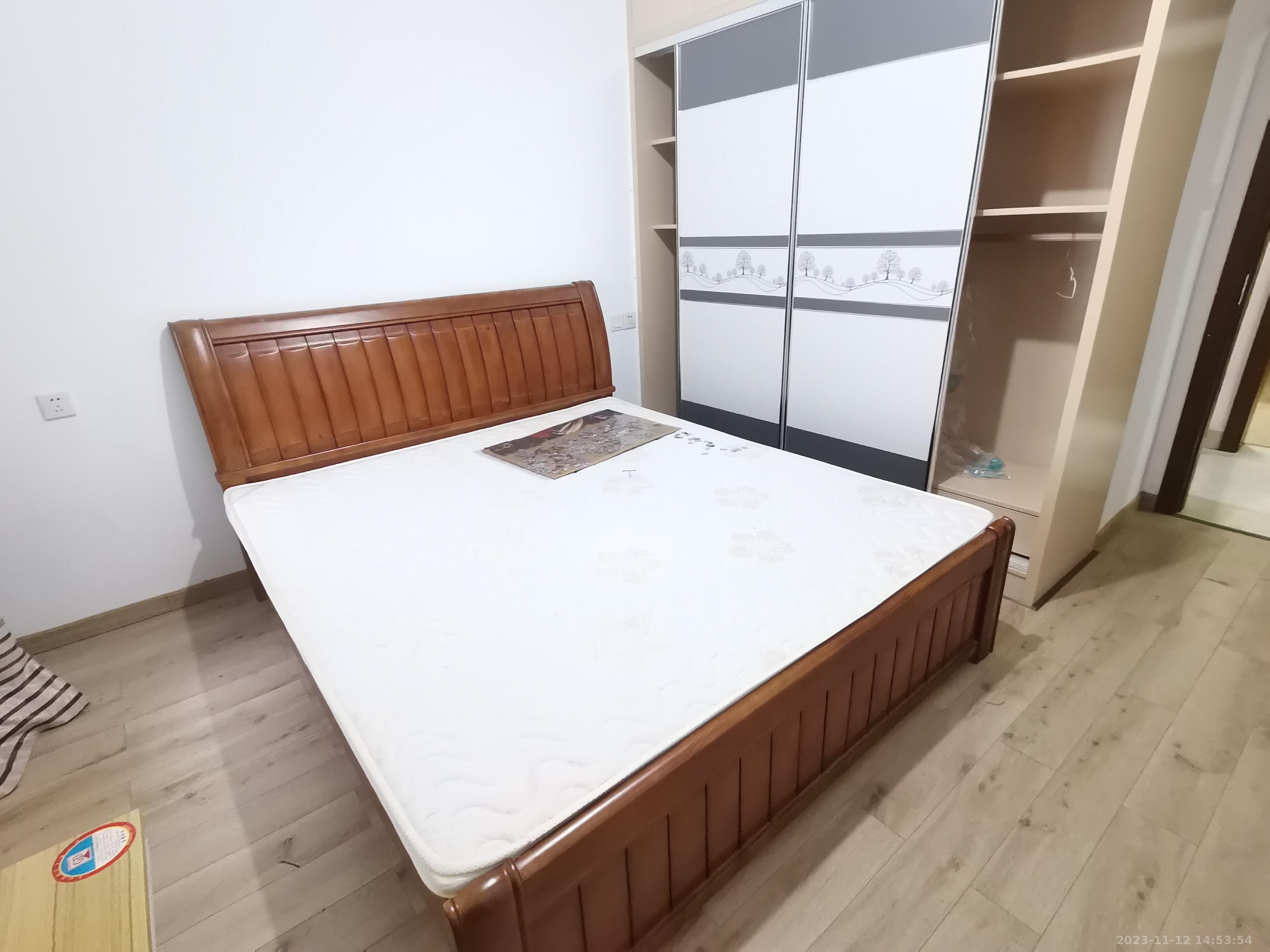 莱茵小镇  2室2厅1卫   1500.00元/月室内图