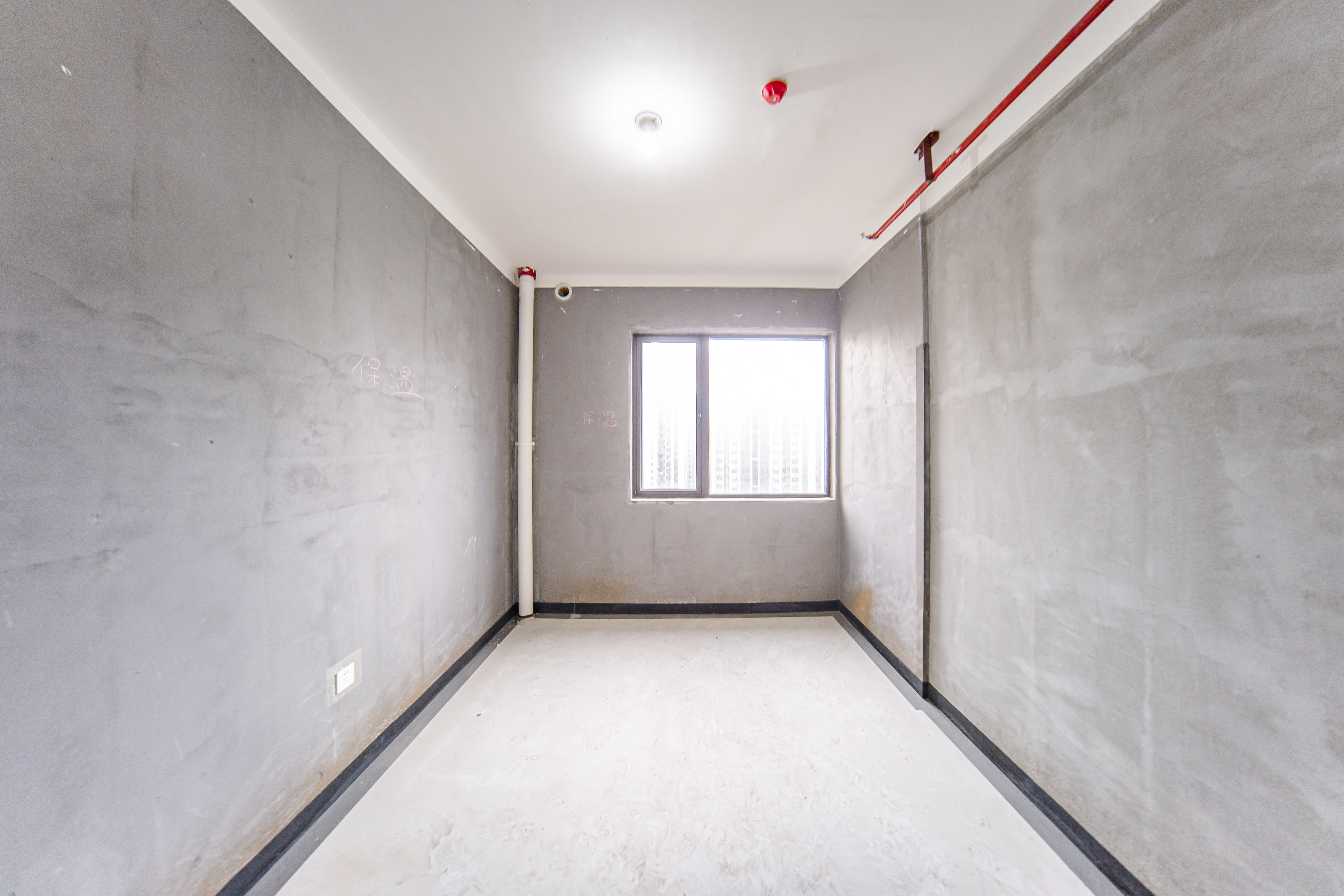 建发央著  5室2厅2卫    330.0万厨房