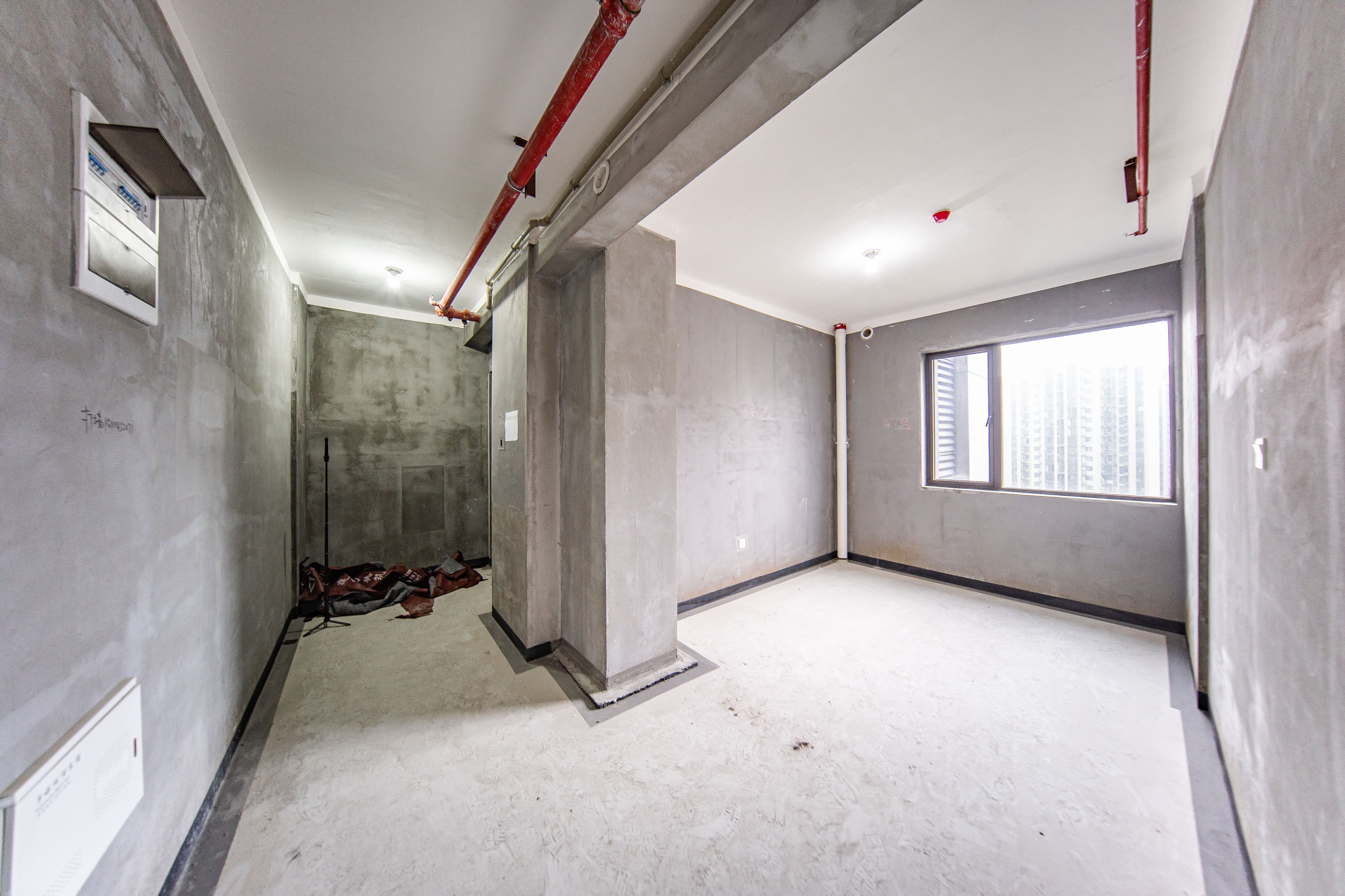 建发央著  5室2厅2卫    330.0万厨房