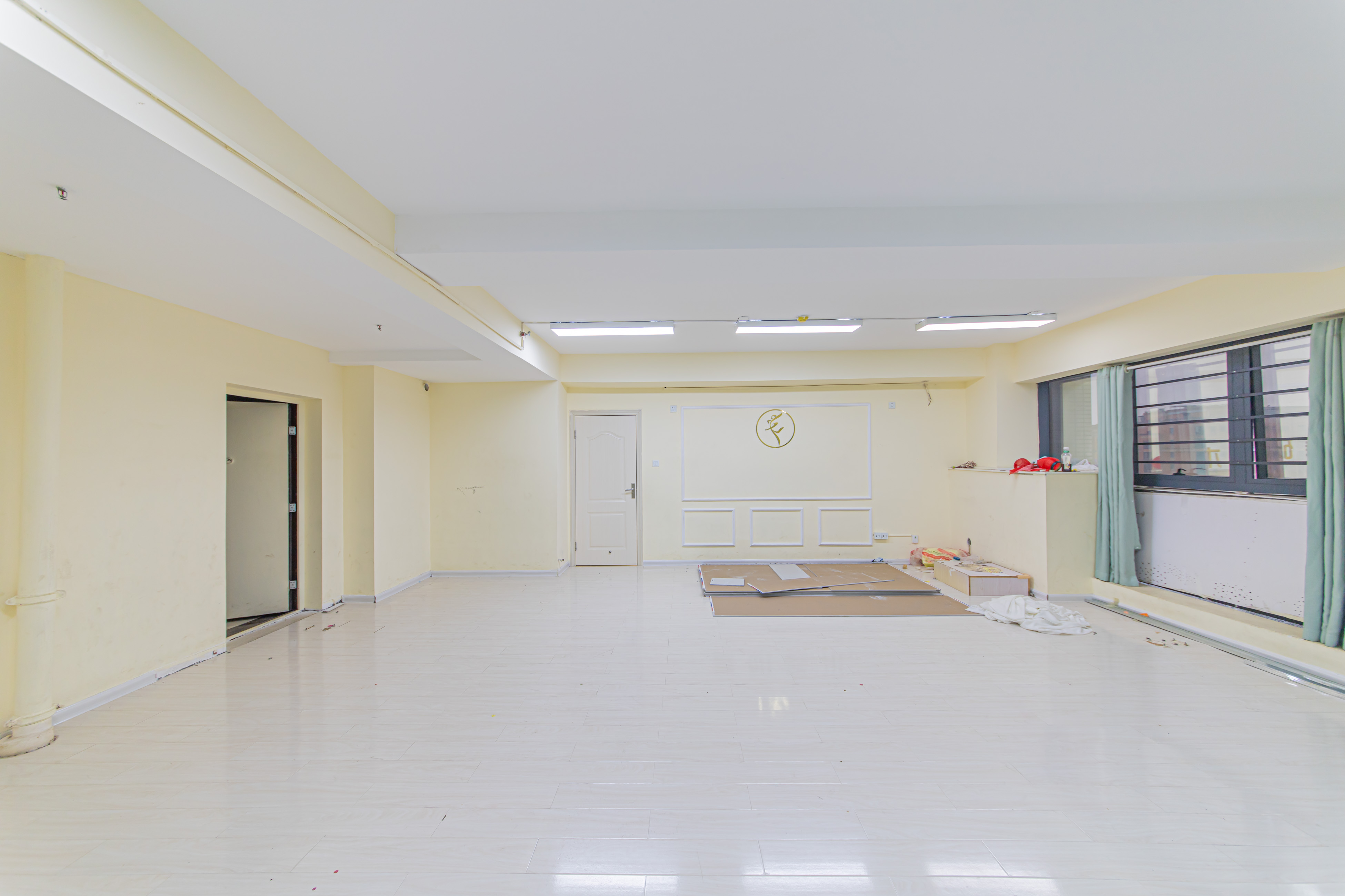 中建芙蓉工社  1室1厅1卫   26.00万客厅