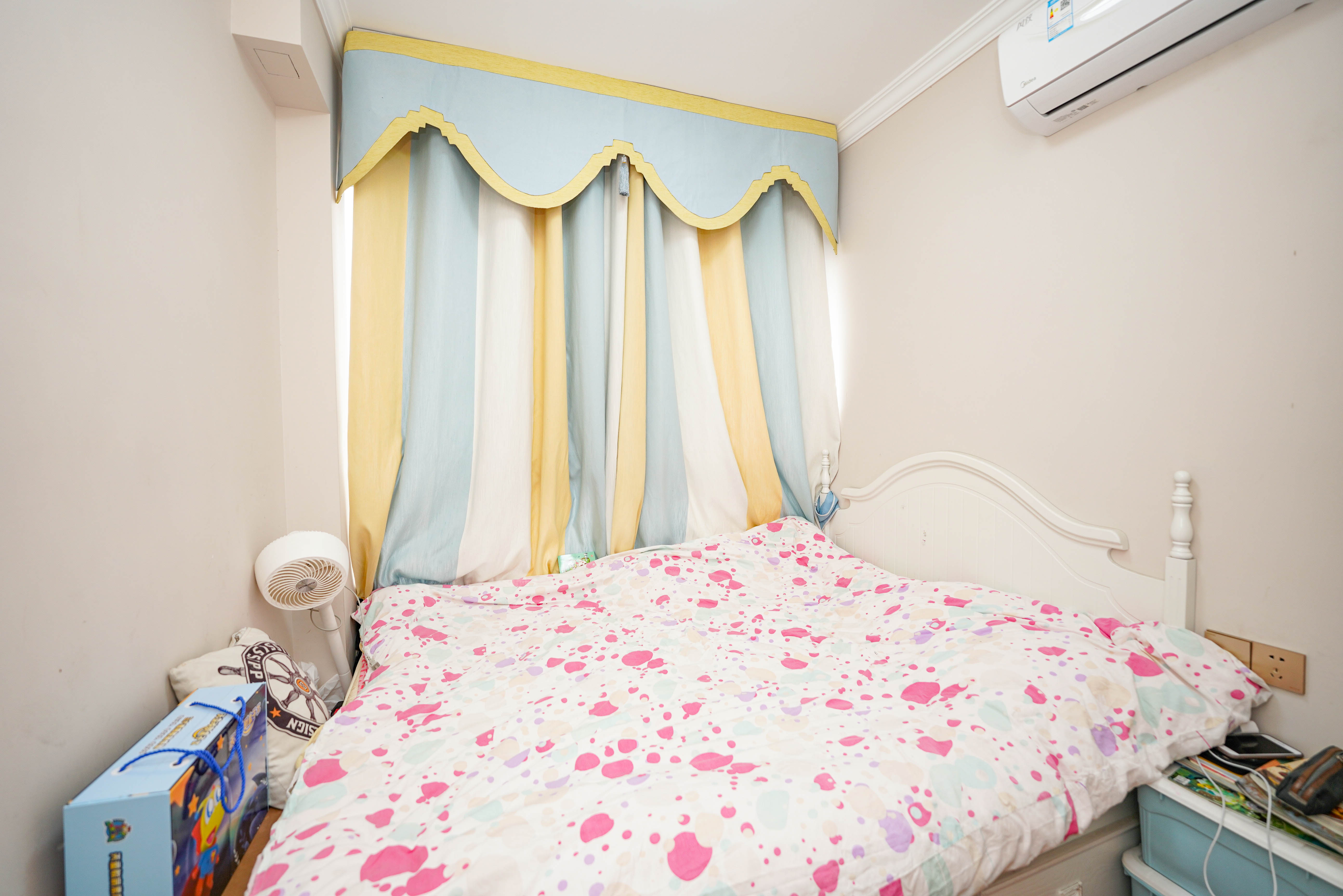 五矿万境蓝山  3室2厅1卫    120.0万卧室