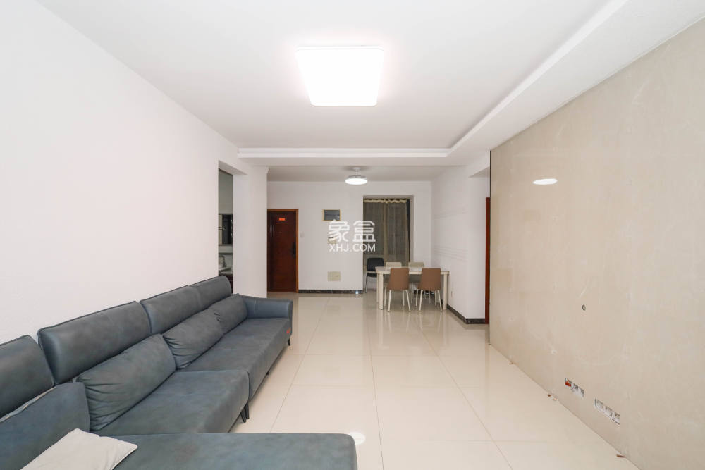 保利麓谷林语F区 3室2厅1厨1卫 125.00万