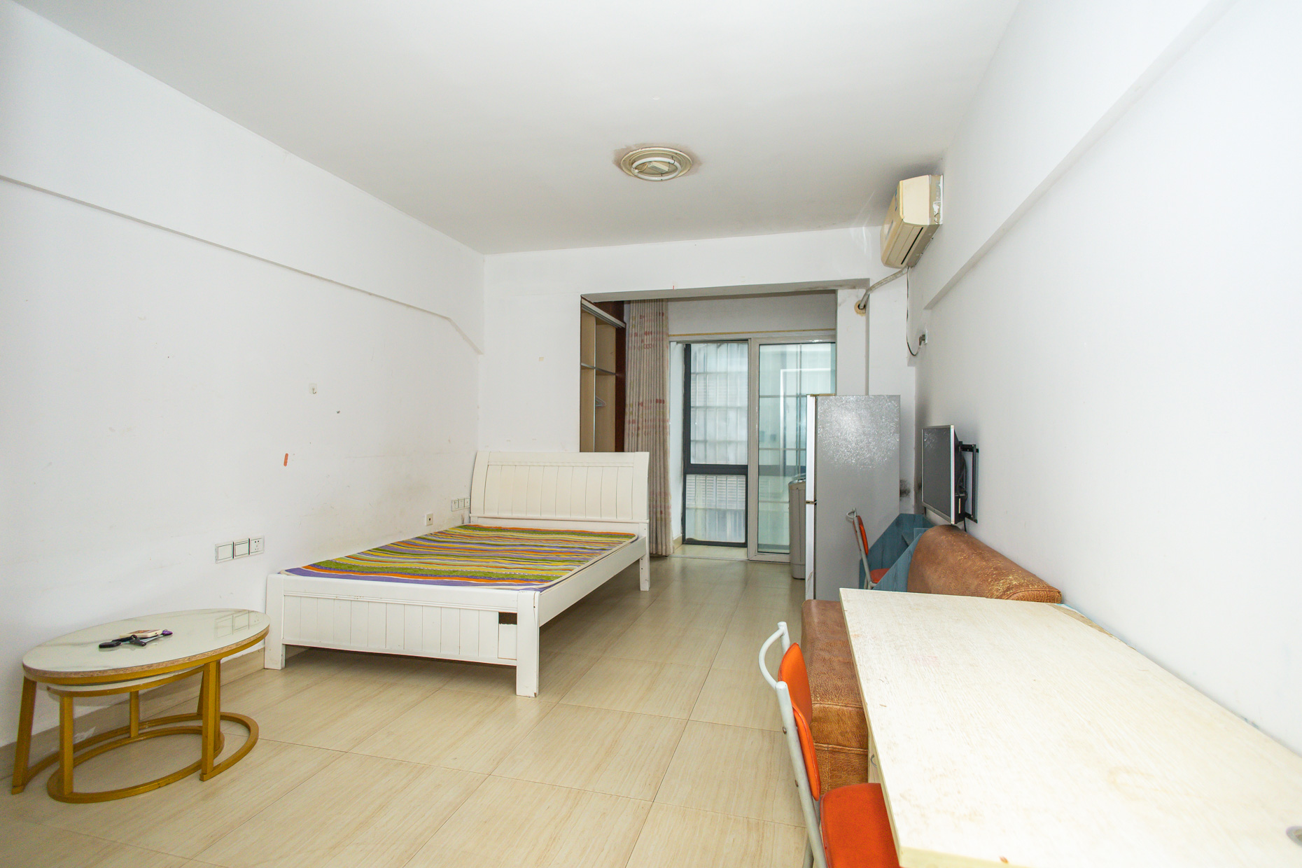 尚都花园城 1室1厅1卫 14.95万 尚都花园城 1室1厅1卫 14.95万客厅