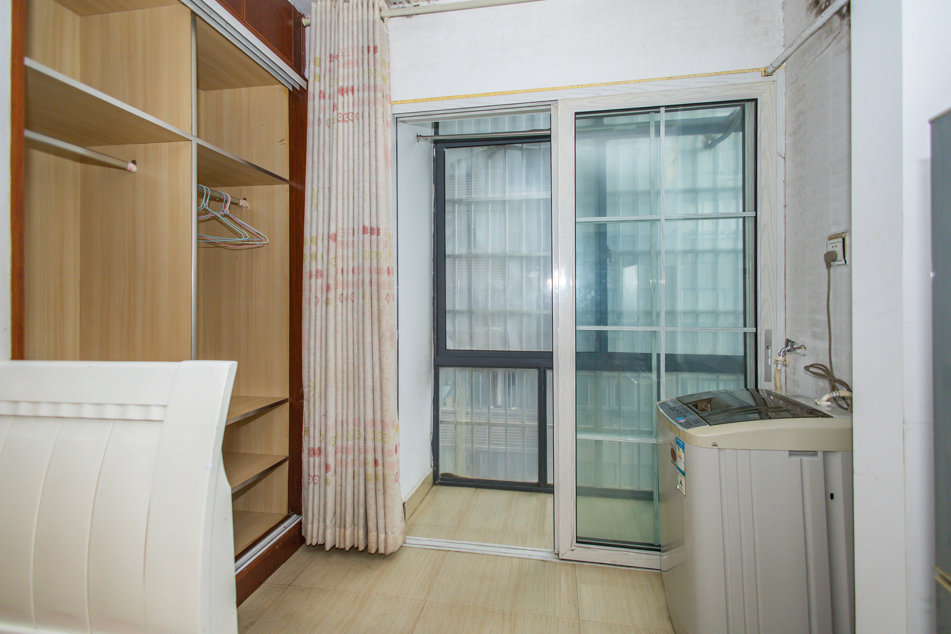 尚都花园城 1室1厅1卫 14.95万 尚都花园城 1室1厅1卫 14.95万阳台