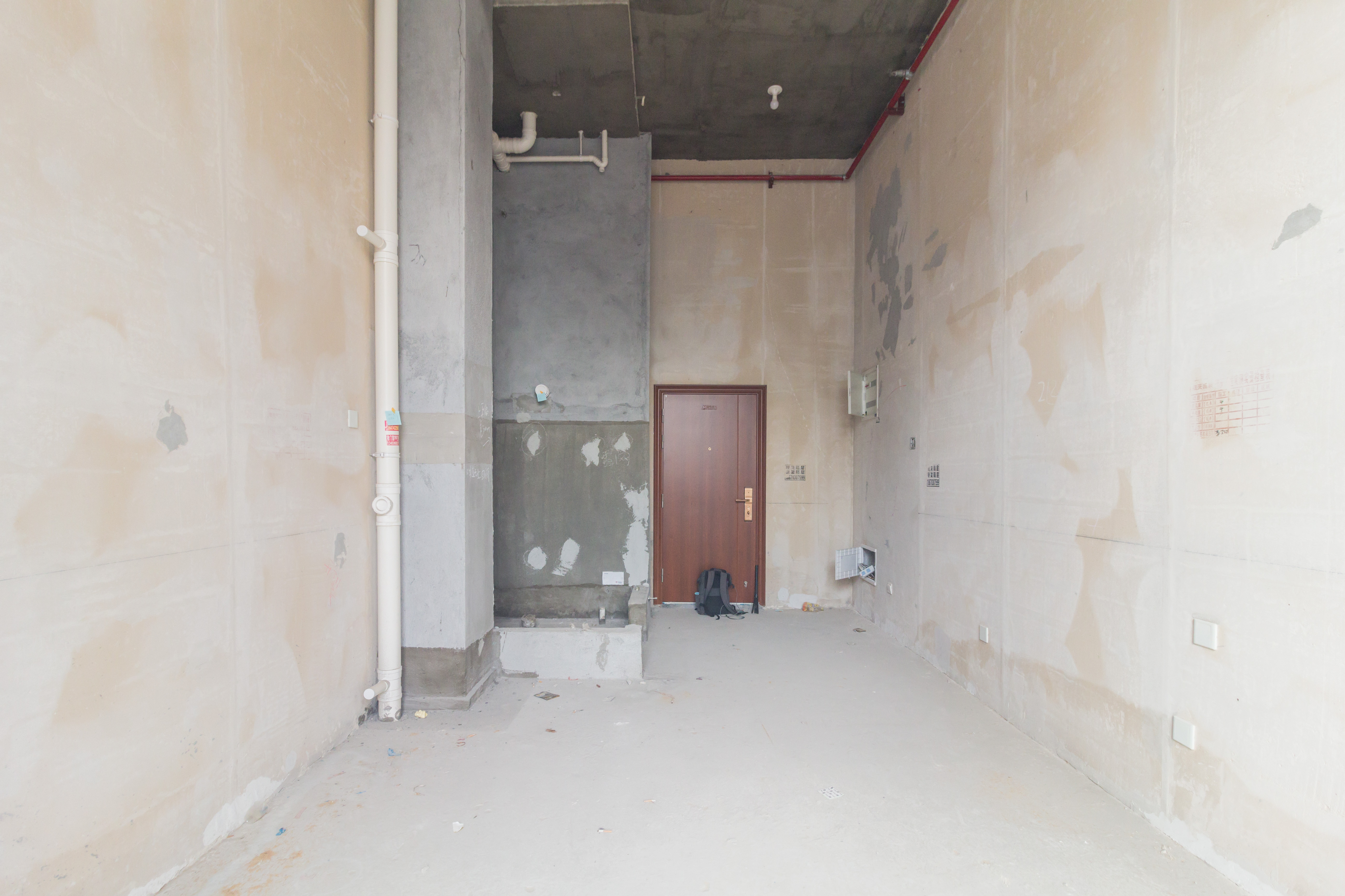 碧桂园星荟 1室1厅1卫 18.0万 碧桂园星荟 1室1厅1卫 18.0万客厅