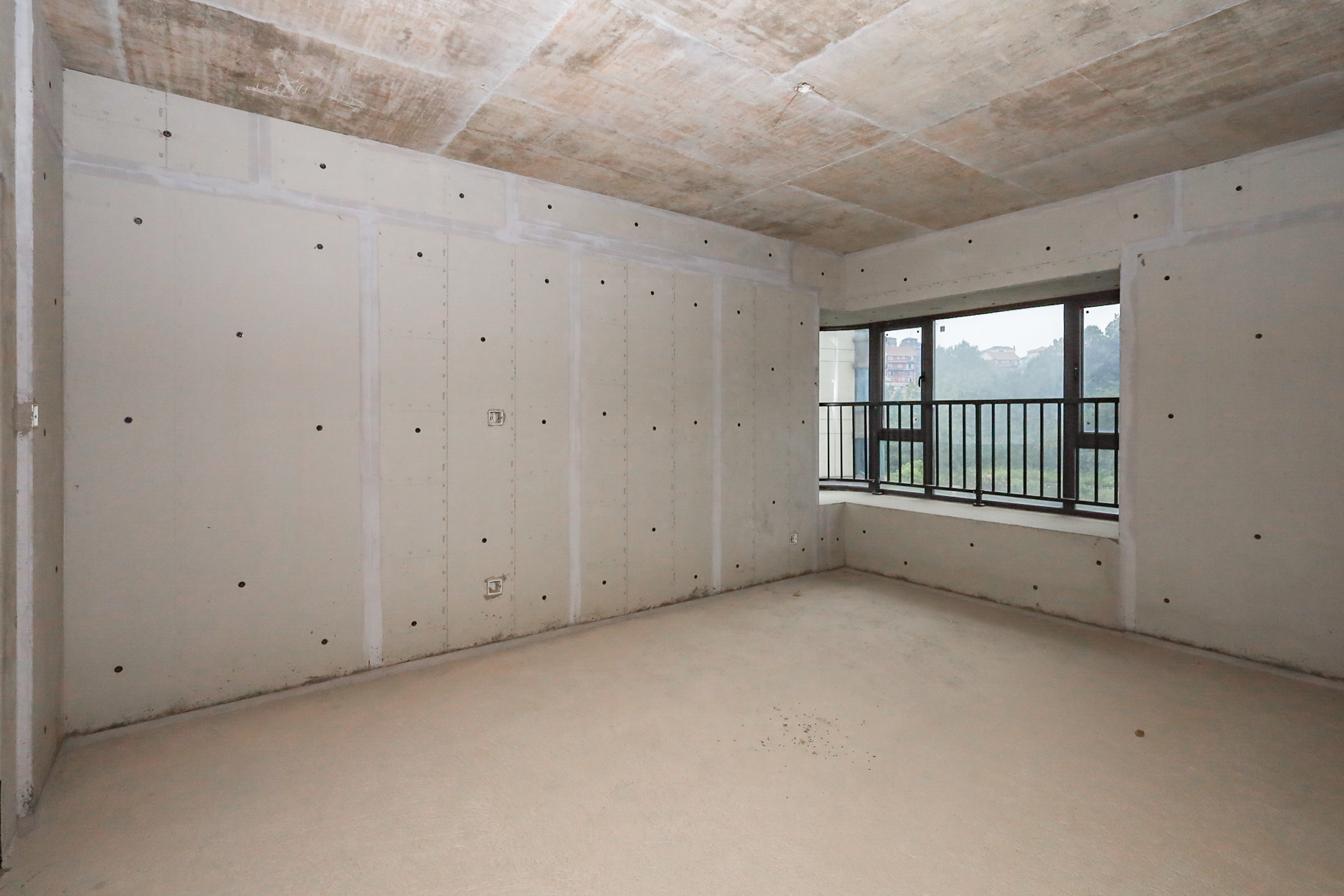 润和谷山郡(悦禧山庄水榭花都) 5室2厅2卫 158.0万 润和谷山郡(悦禧山庄水榭花都) 5室2厅2卫 158.0万卧室