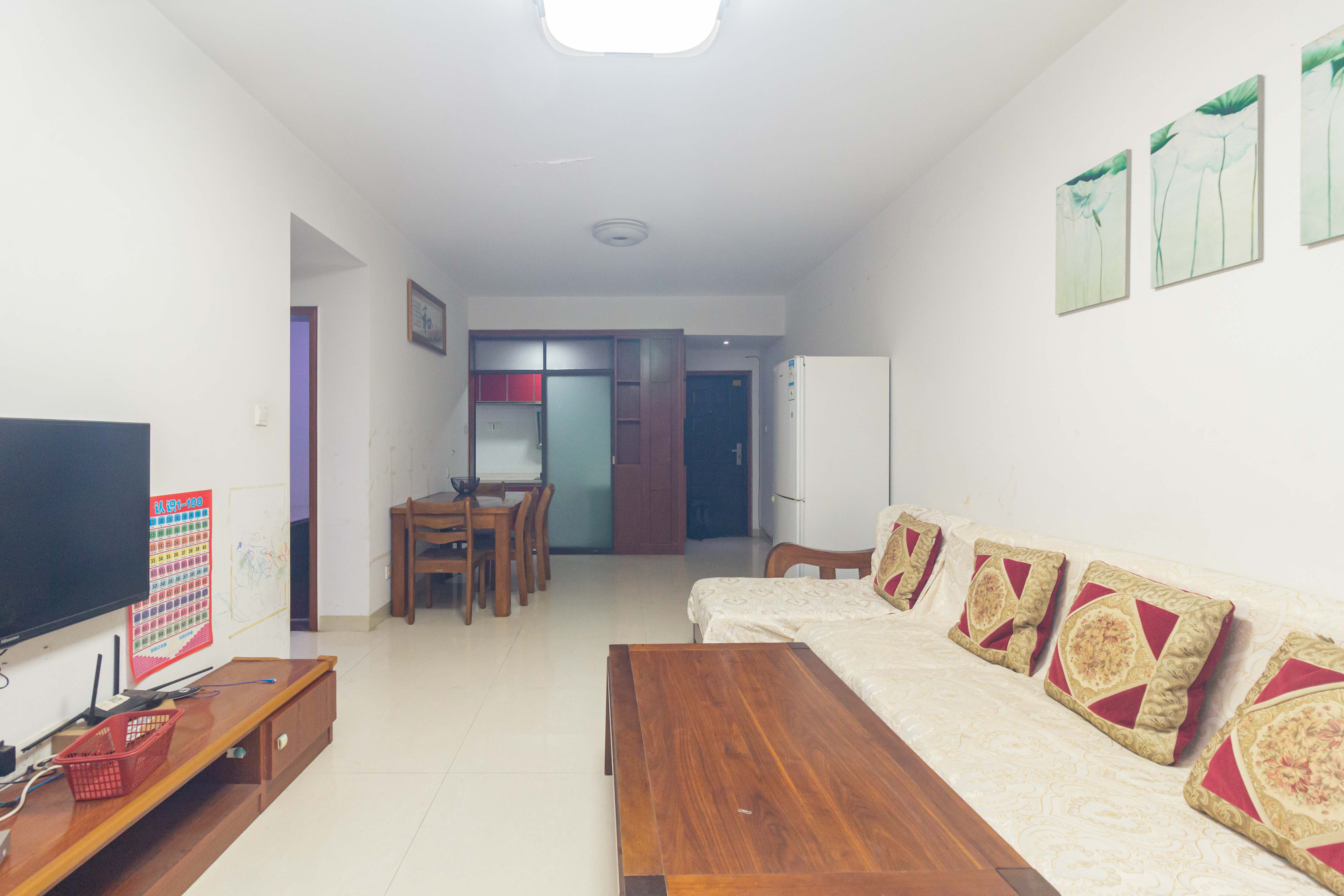 方略潇邦 2室2厅1卫 42.8万 方略潇邦 2室2厅1卫 42.8万客厅